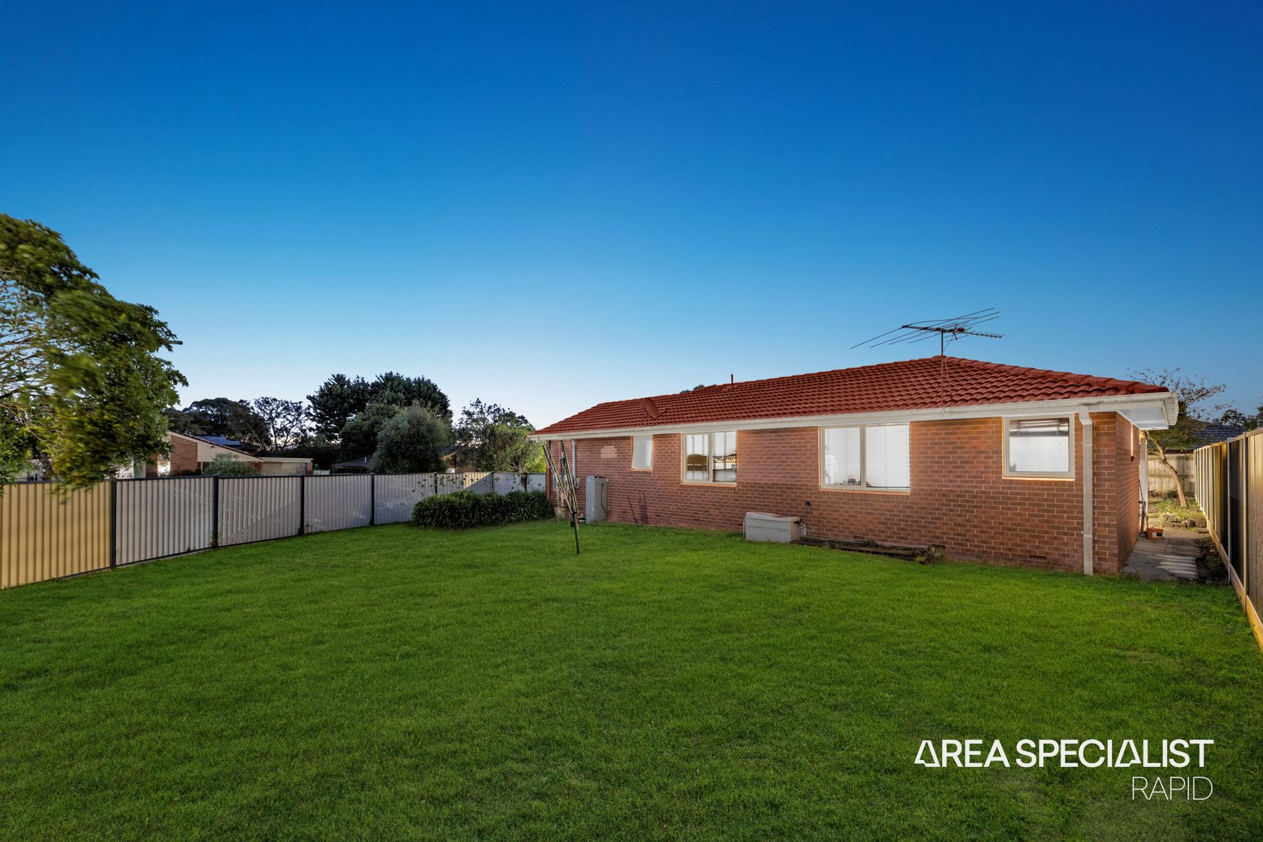 3-bedroom house at 5 BETH COURT, Hampton Park VIC 3976, Casey, Victoria