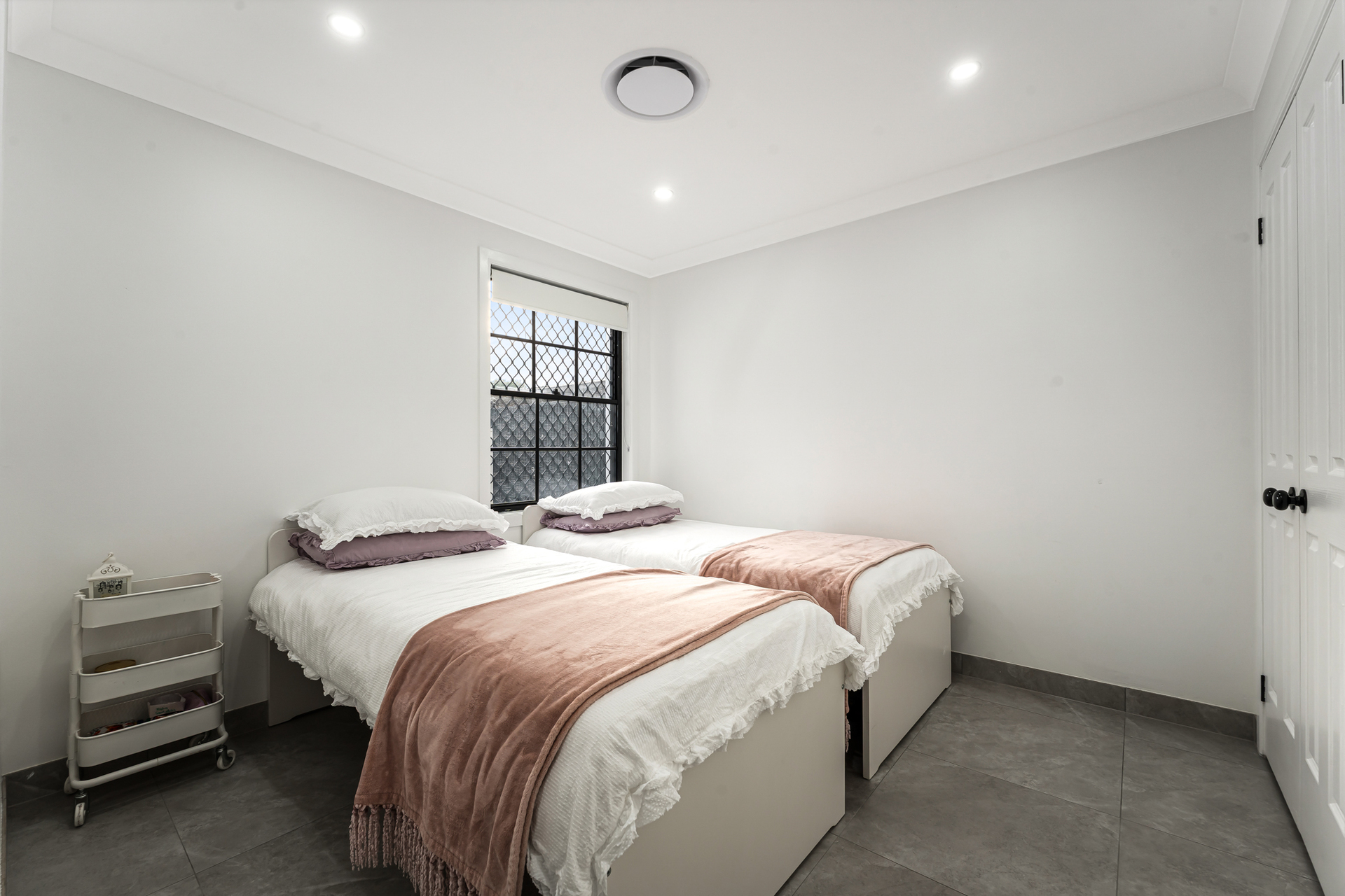 68 Delaney Drive, Doonside, NSW 2767 - Image 9
