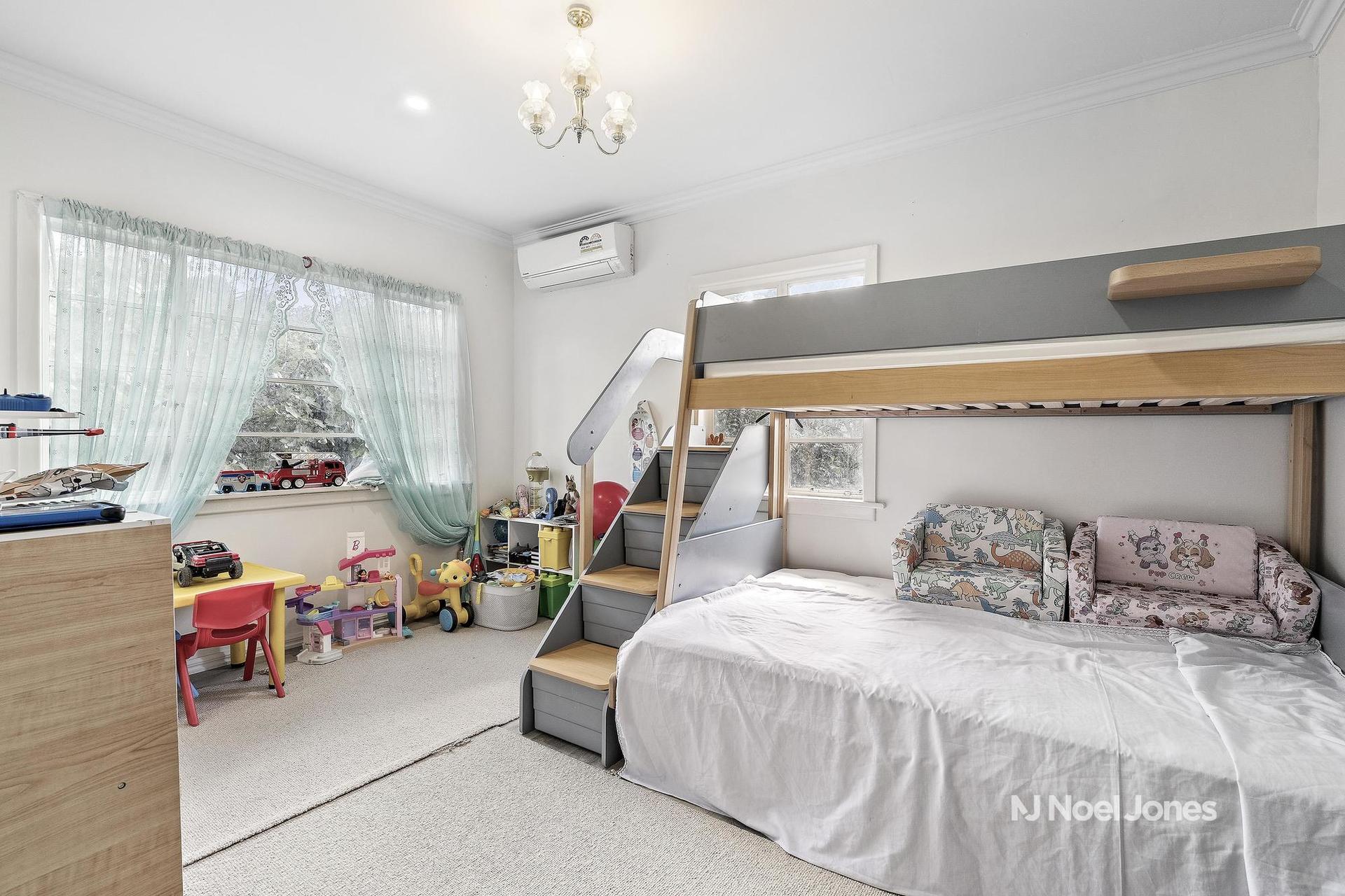14 Beaufort Street, Mitcham, VIC 3132 - Image 9