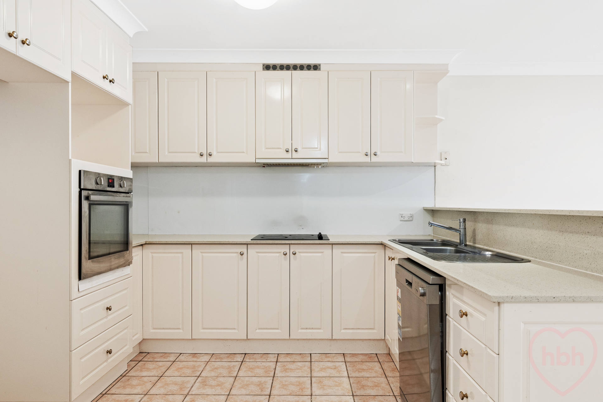 3-bedroom unit at BALMORAL 2 32 GOOREEN STREET, BRADDON ACT 2612, Unincorporated Act, Australian Capital Territory