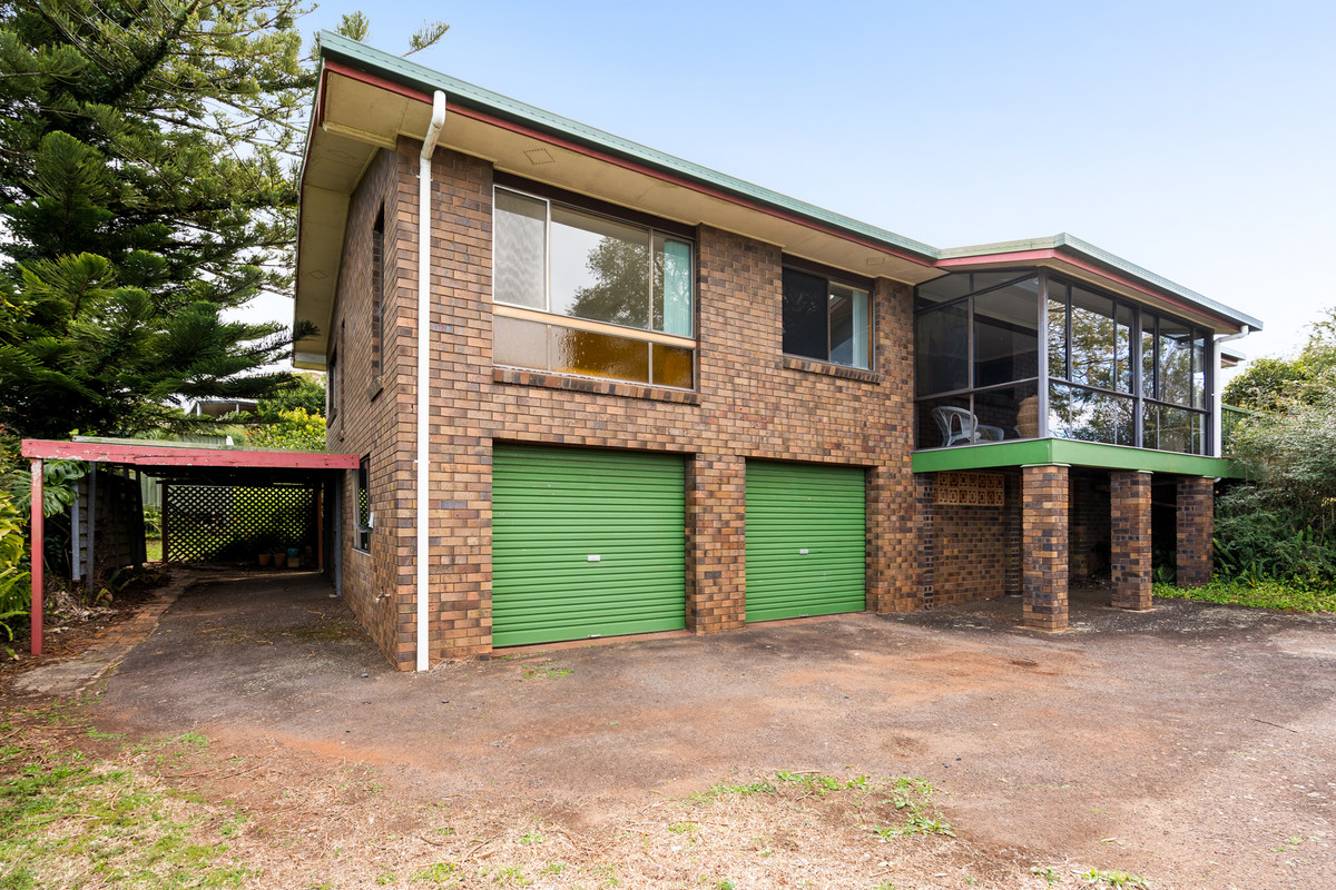 4-bedroom house at 21 Rangeview Road, Blue Mountain Heights, QLD 4350, , Queensland