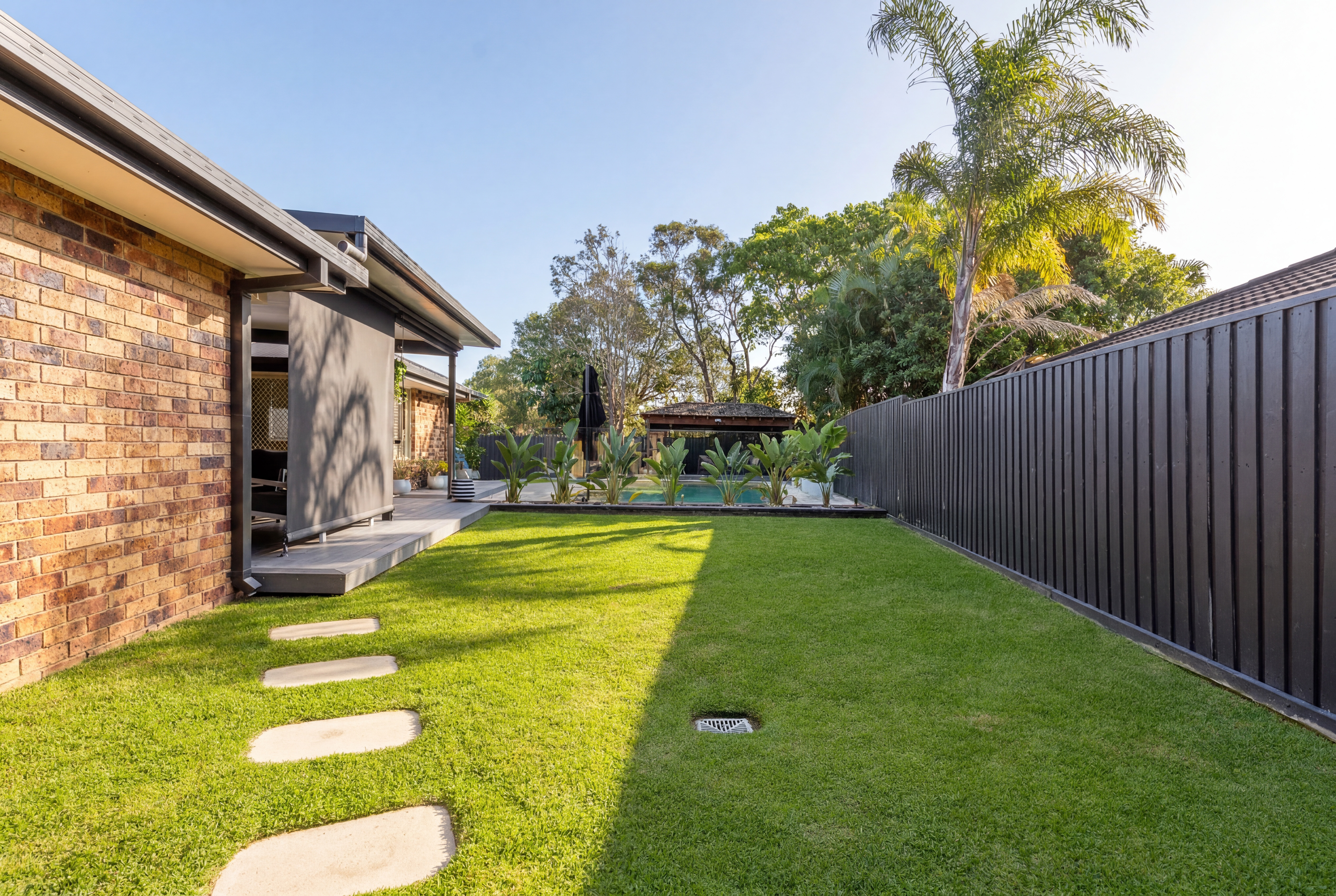 17 MAIDSTONE PLACE, Parkwood QLD 4214 - Image 7
