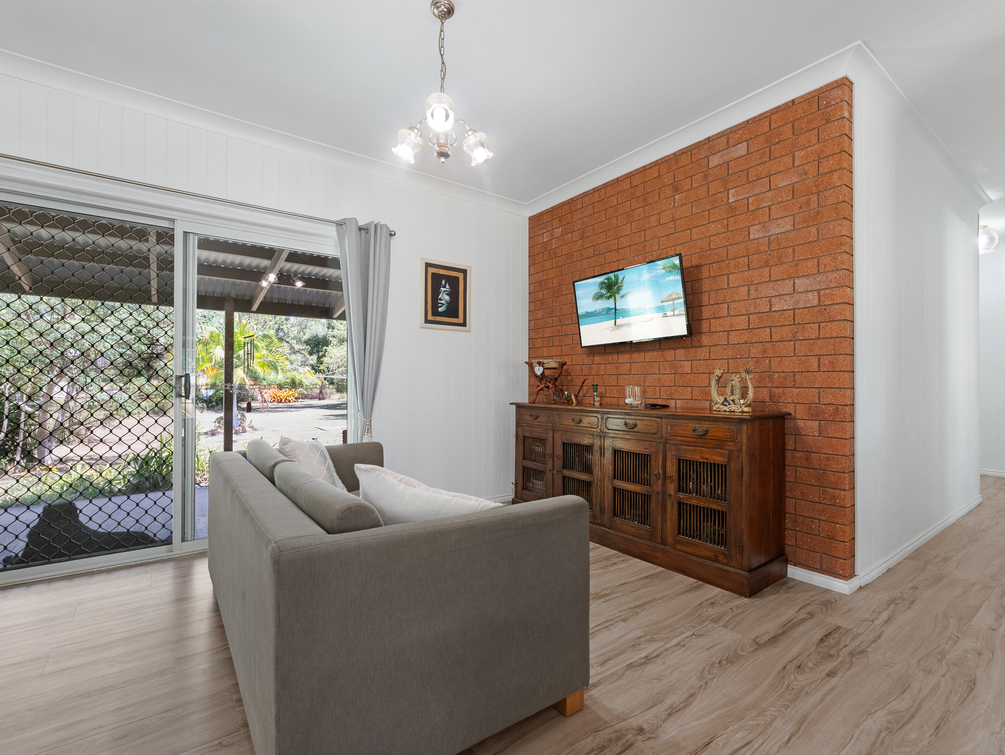 30 FRANCIS AVENUE, Booral QLD 4655 - Image 9