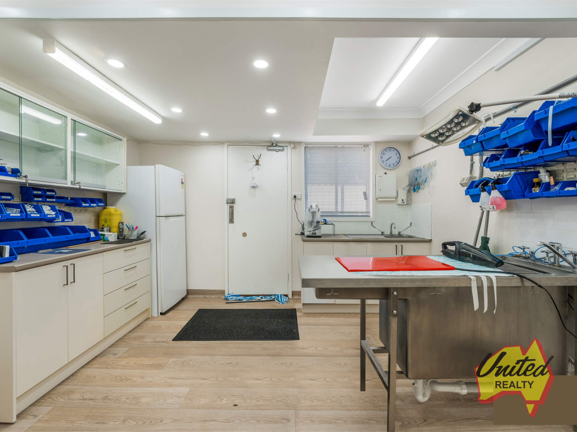 1 STROMEFERRY CRESCENT, St Andrews NSW 2566 - Image 4