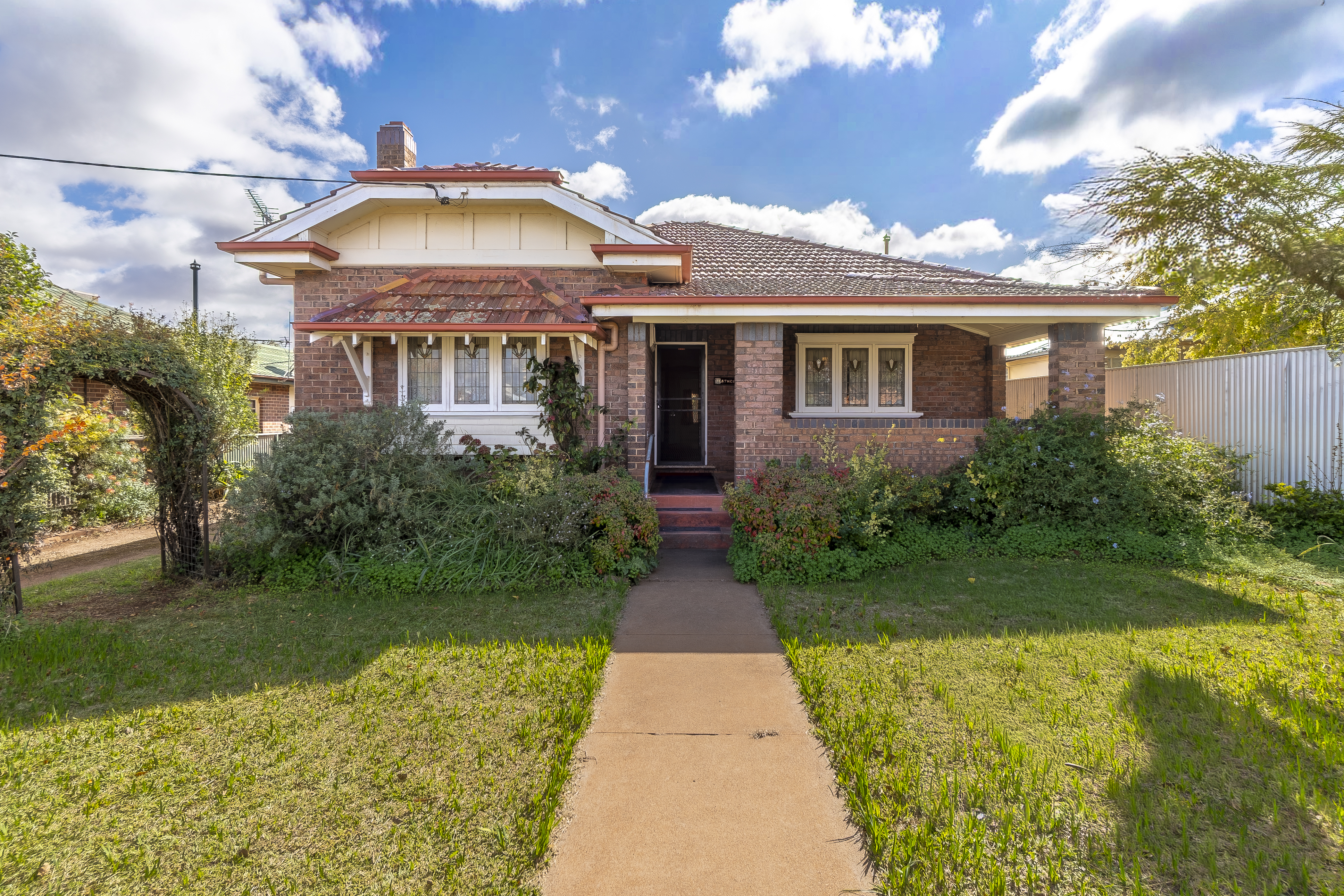 151 Loftus Street, Temora, Nsw, 2666 - Image 1