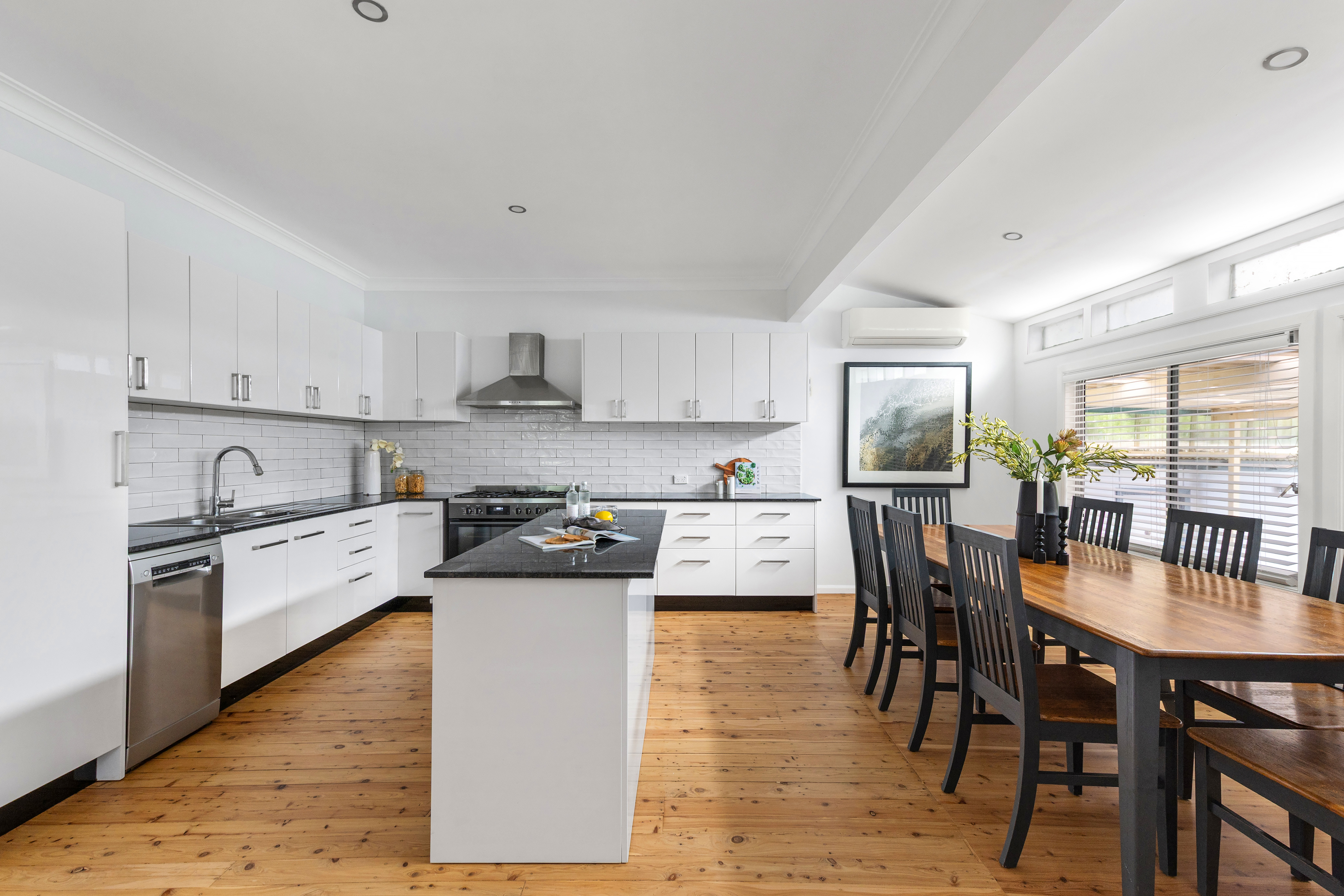 4-bedroom house at 4 Ulolo Avenue, Hornsby Heights, NSW 2077, Hornsby, New South Wales