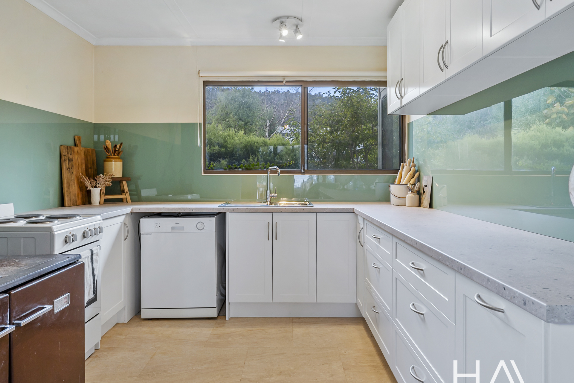 4-bedroom house at 6-8 Challis Crescent, Deep Bay, TAS 7112, Huon Valley, Tasmania