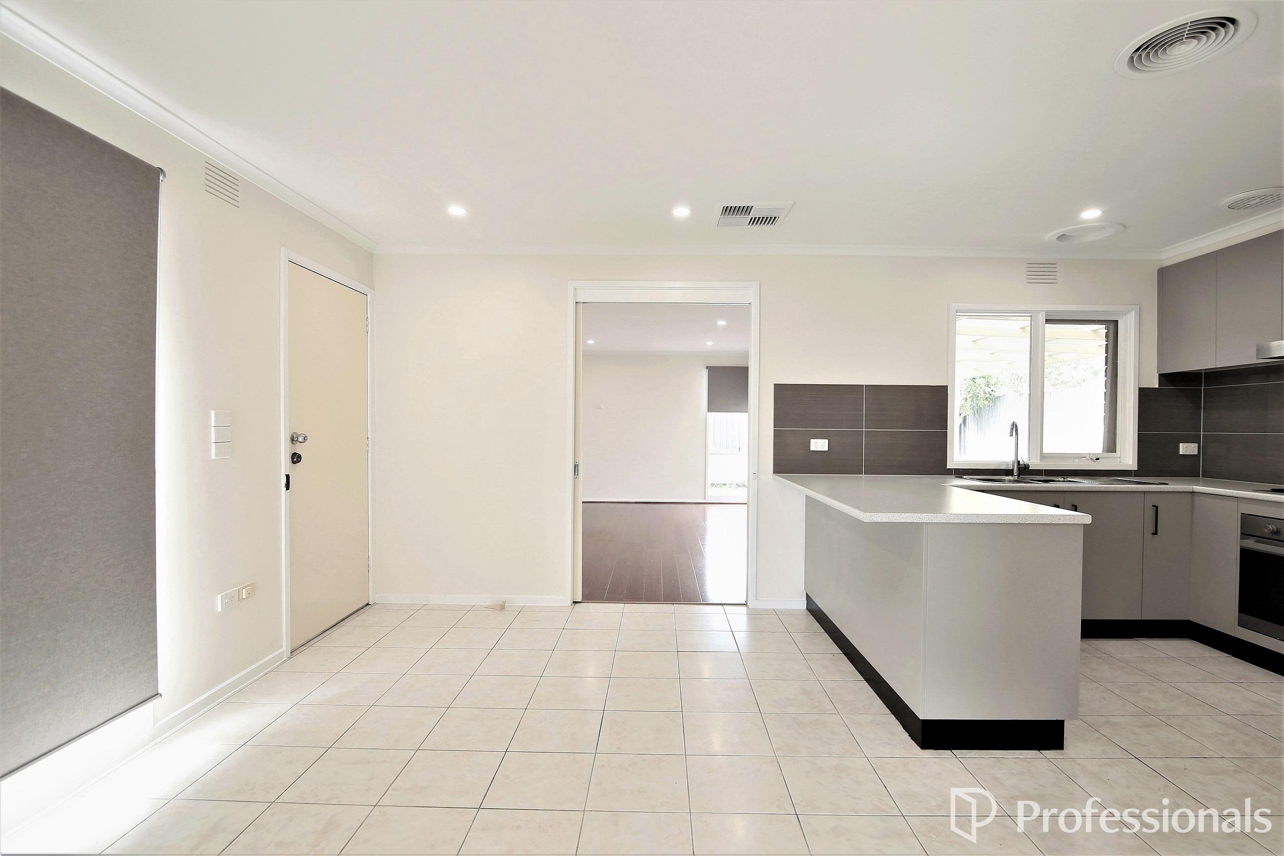 3-bedroom house at 18 MELANIE CLOSE, Keysborough VIC 3173, Greater Dandenong, Victoria