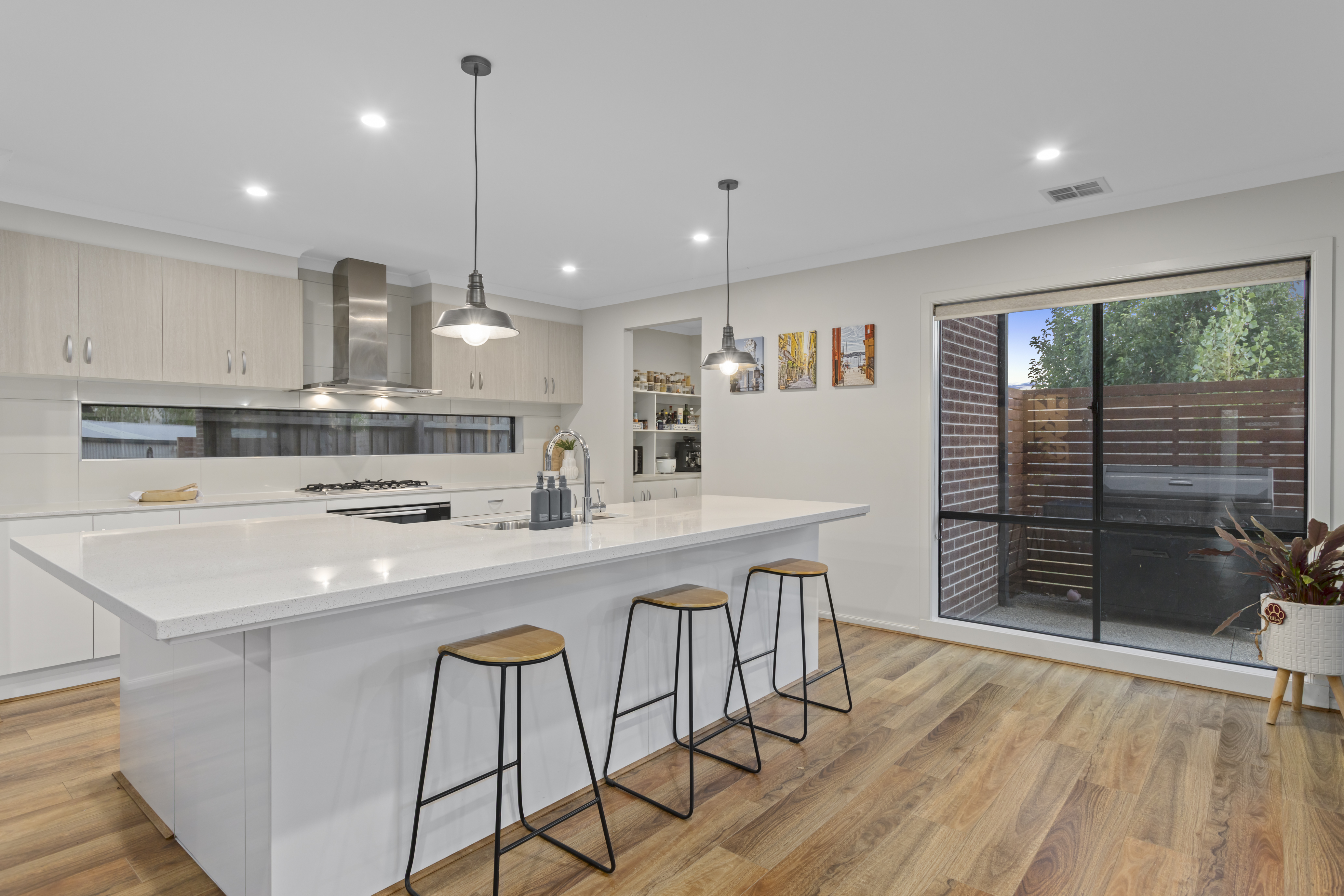 48 Decourcy Way, Armstrong Creek, VIC 3217 - Image 9