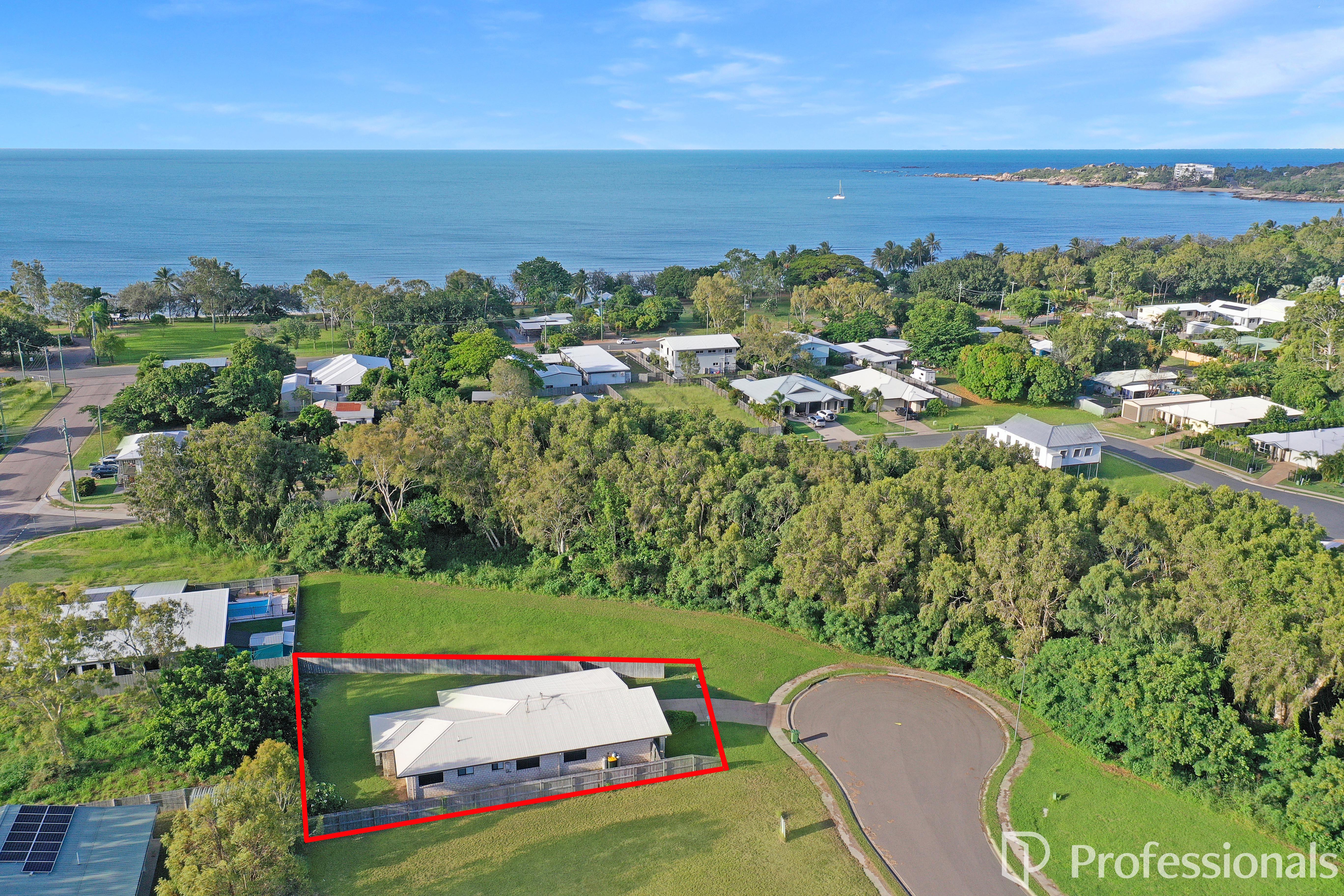 15 WATTLE CRESCENT, Bowen QLD 4805 - Image 2