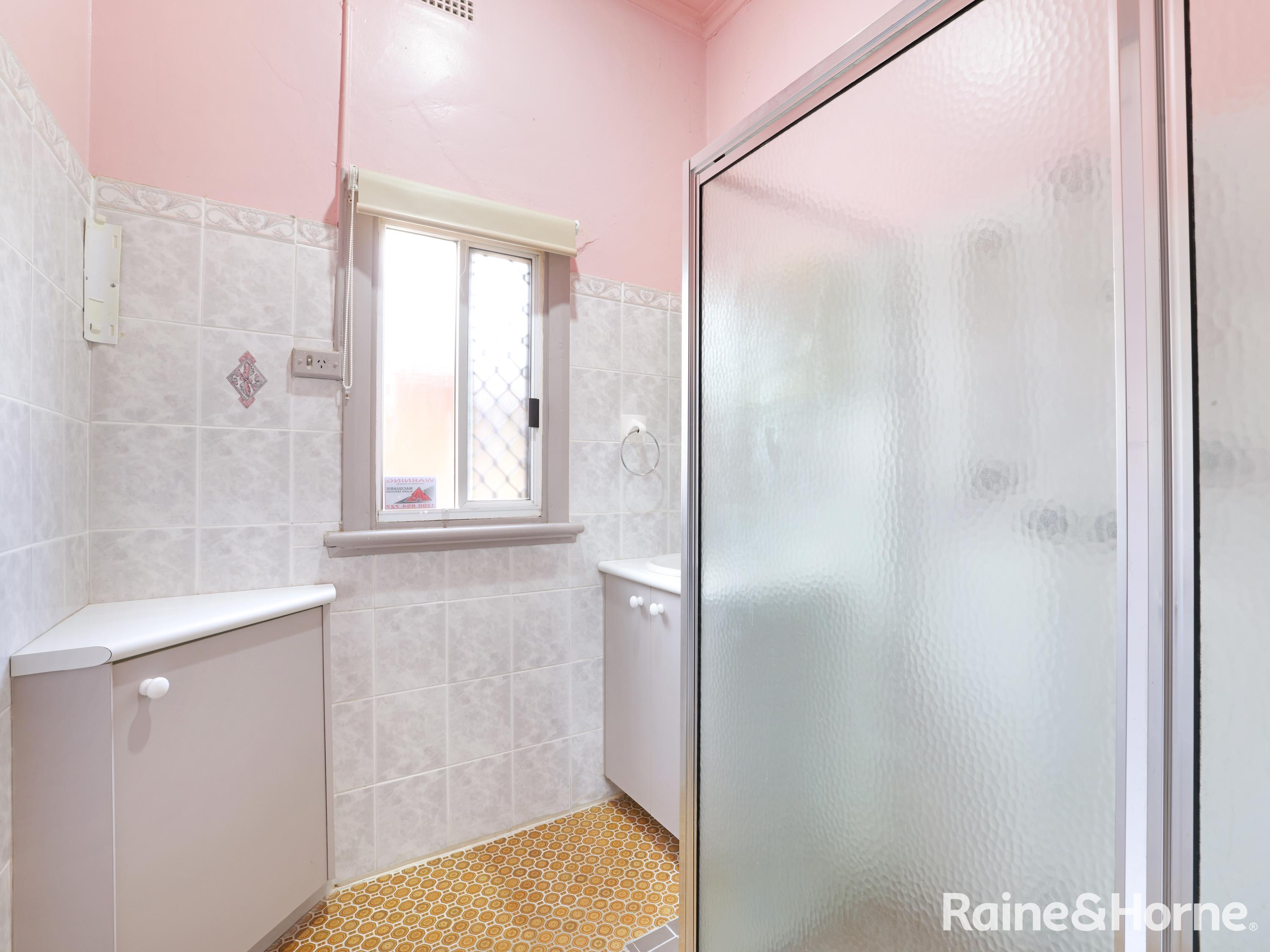 355 Howick Street, Bathurst, NSW 2795 - Image 4