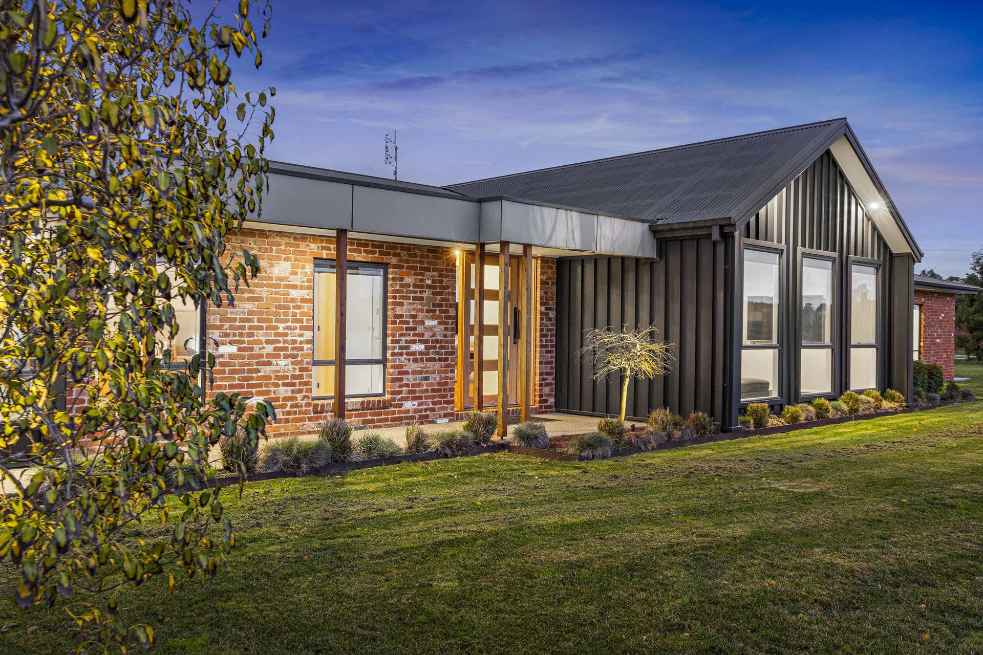 5-bedroom house at 5 WENDES PLACE, Warrenheip VIC 3352, Ballarat, Victoria
