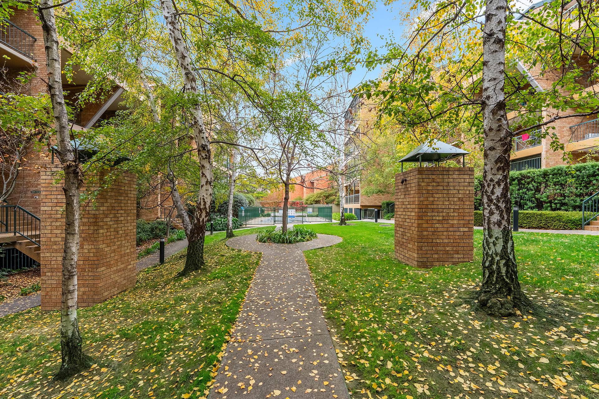 1-bedroom unit at ROYSTONVALE 68 10 EYRE STREET, GRIFFITH ACT 2603, Unincorporated Act, Australian Capital Territory