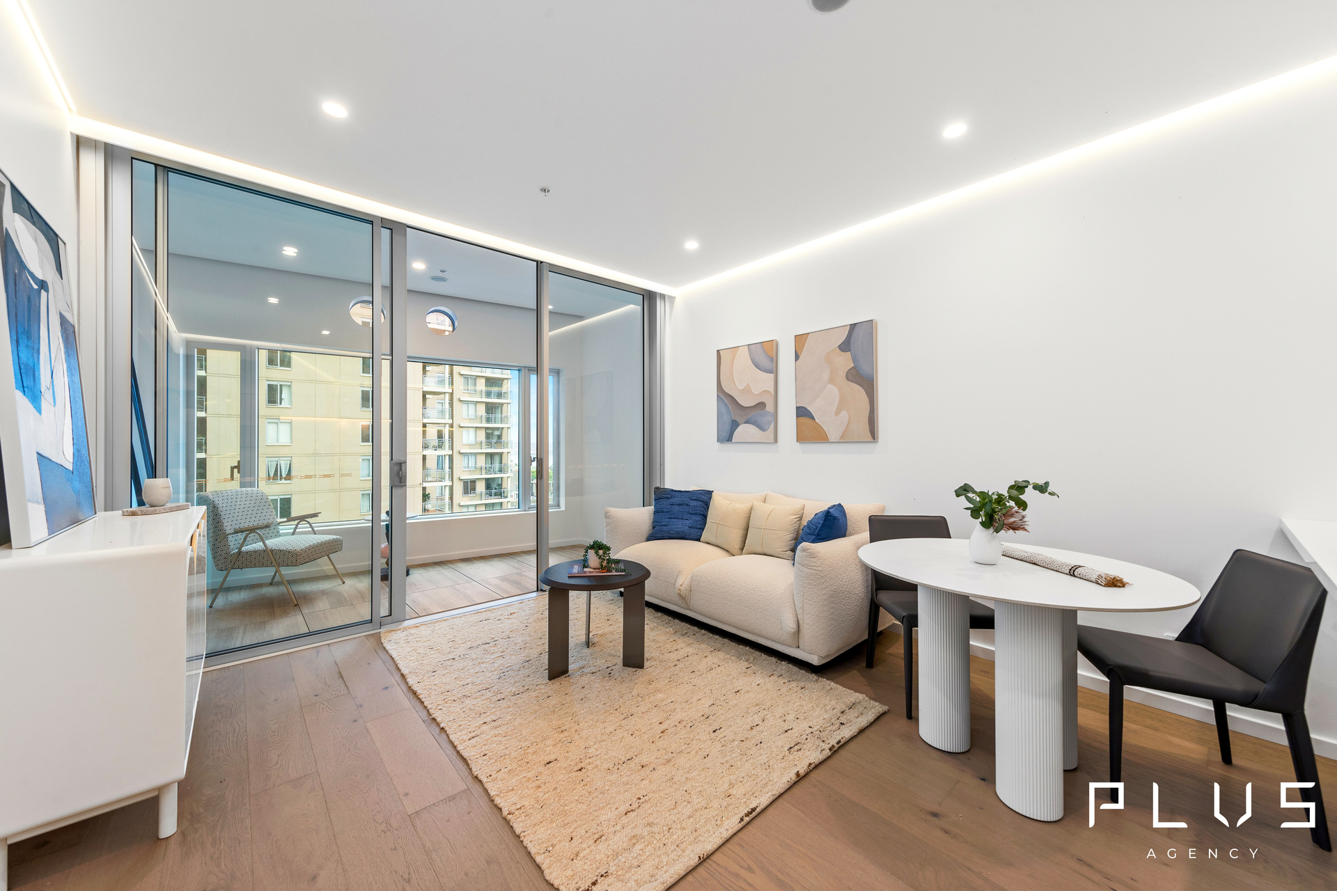 1902/116 Bathurst Street, Sydney, Nsw, 2000 - Image 2