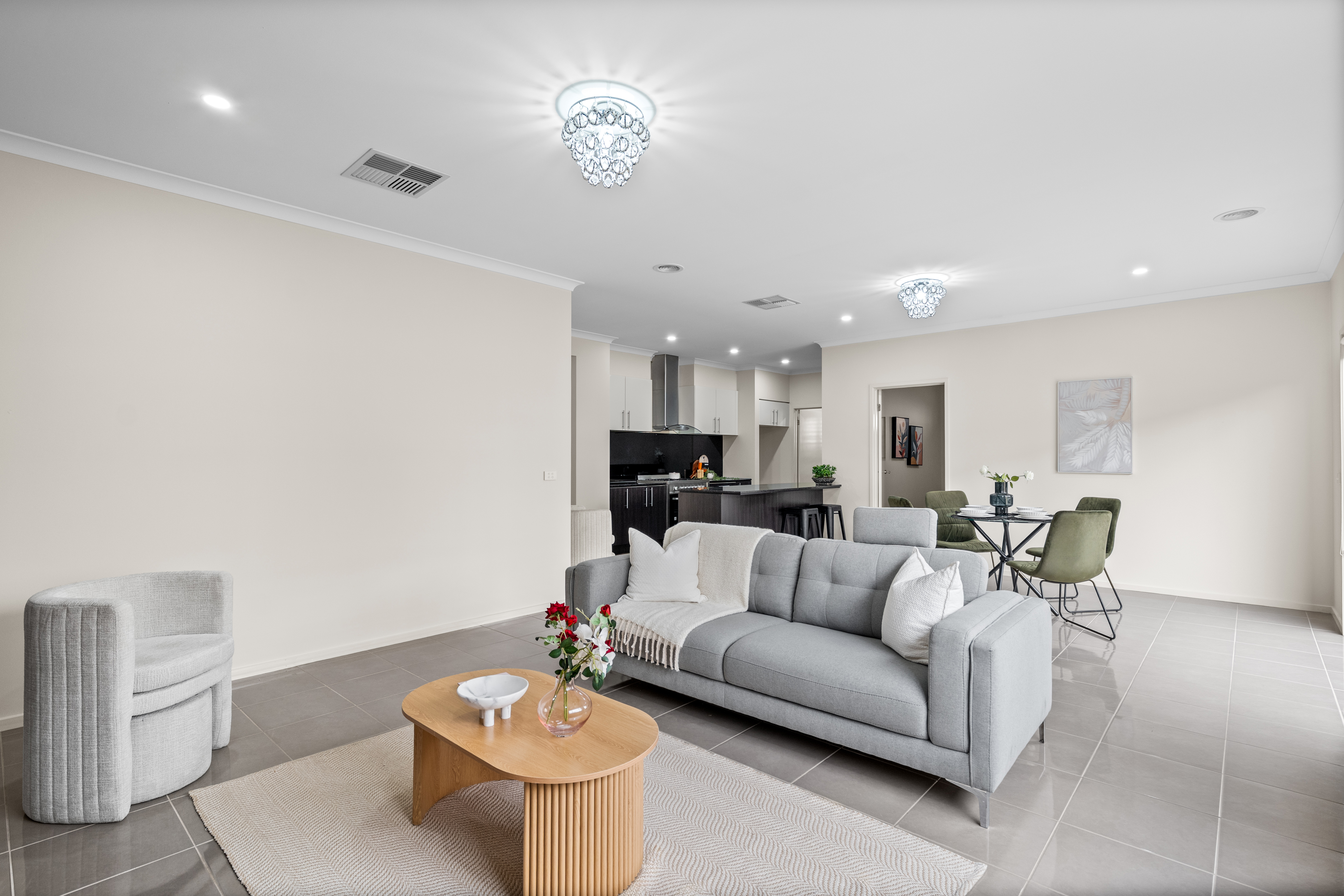 7 RADMAN STREET, Epping VIC 3076 - Image 4