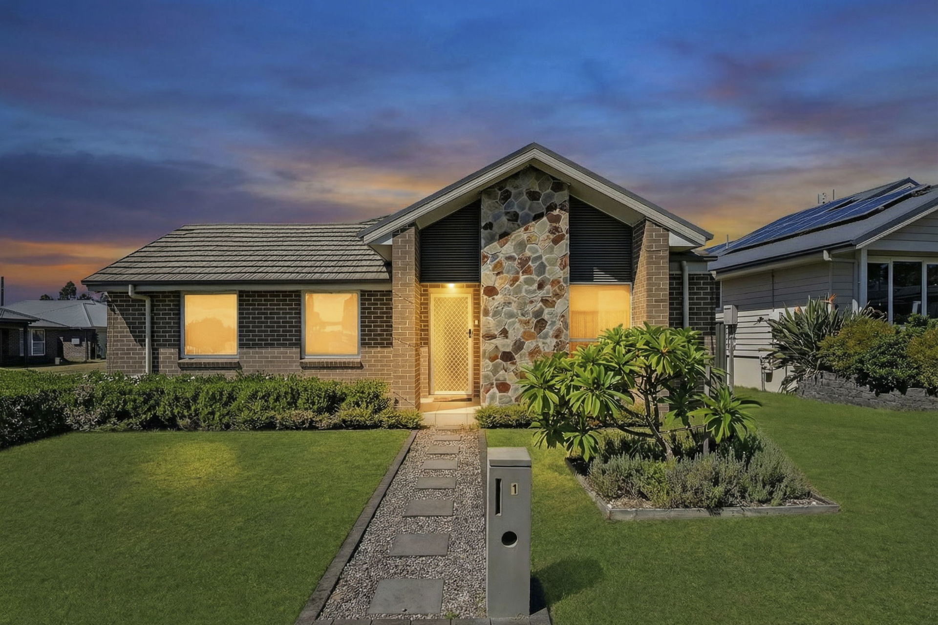 1 Lucy Street, Hamlyn Terrace, Nsw, 2259 - Image 1
