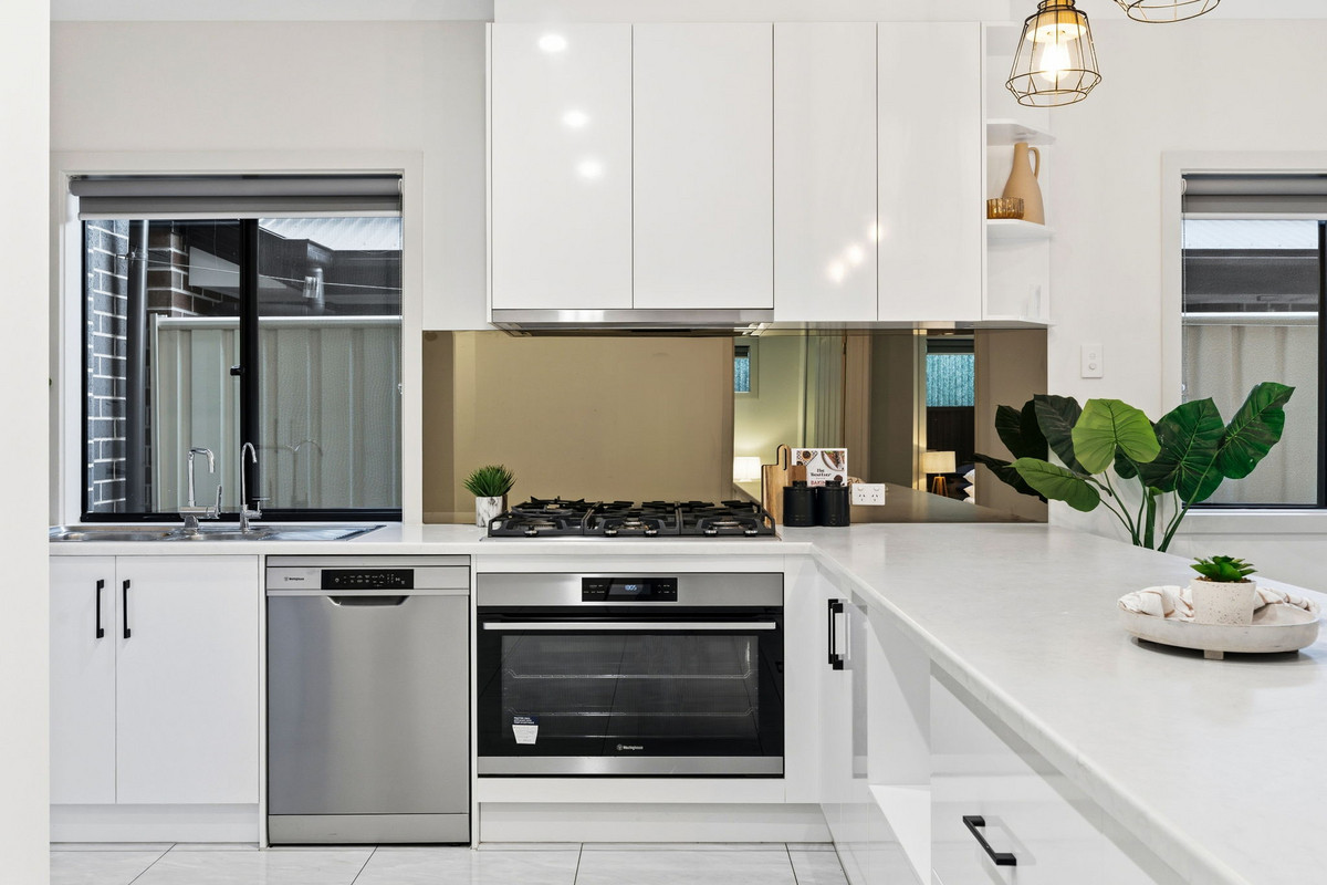 64 Solandra Crescent, Modbury North, SA 5092 - Image 3