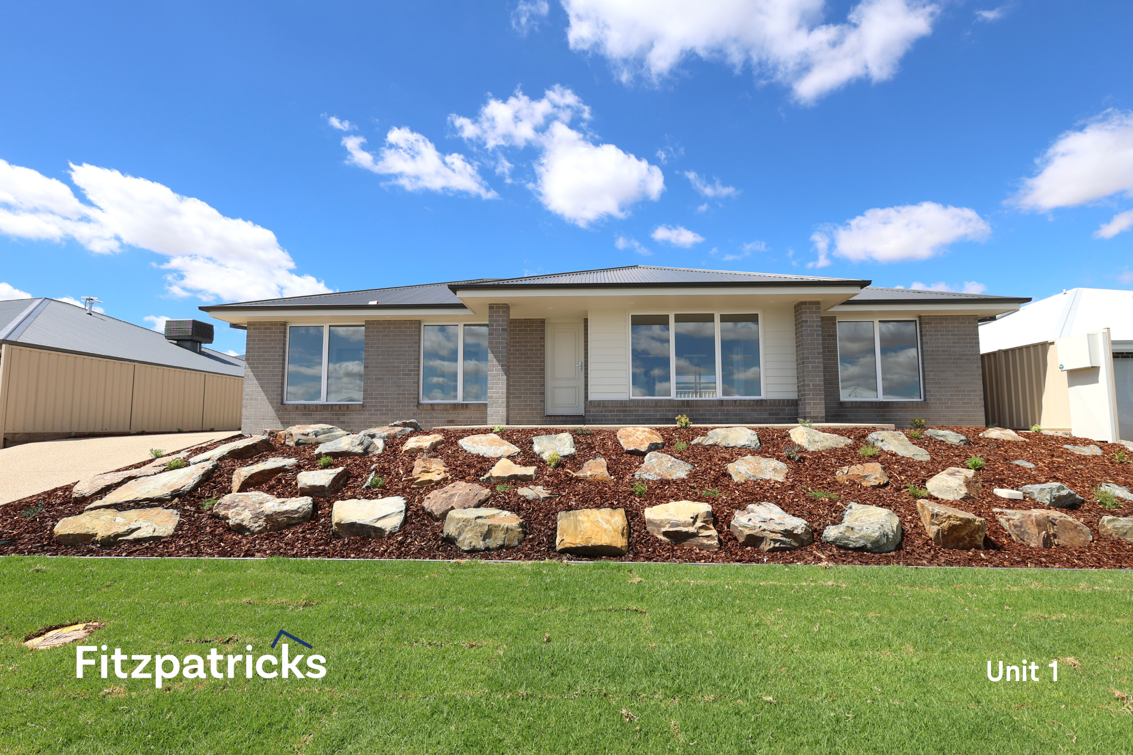 1/18 Tooleybuc Street, Gobbagombalin, Nsw, 2650 - Image 2