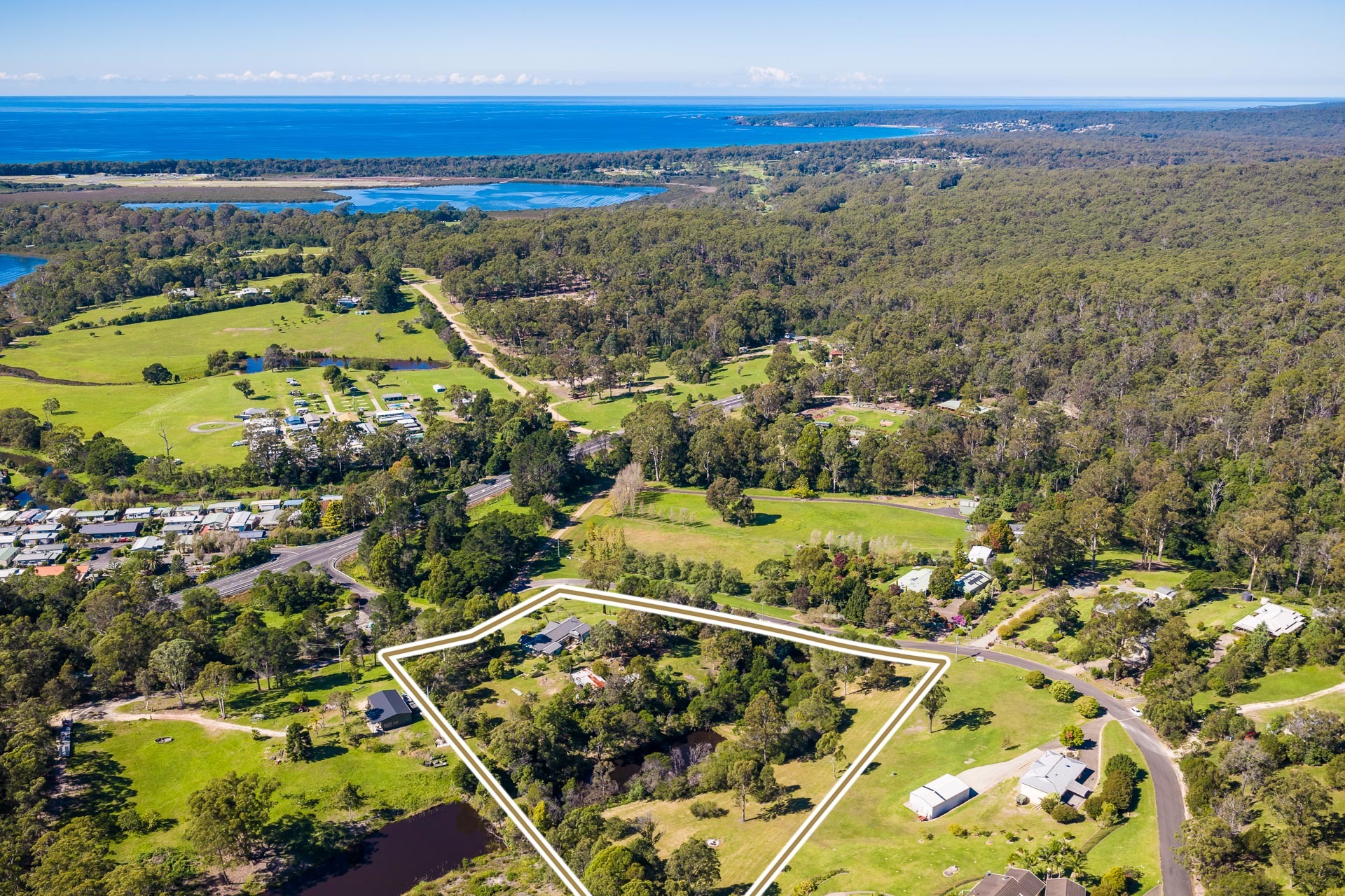 4-bedroom house at 20 Stringybark Place, Millingandi, NSW 2549, Bega Valley, New South Wales