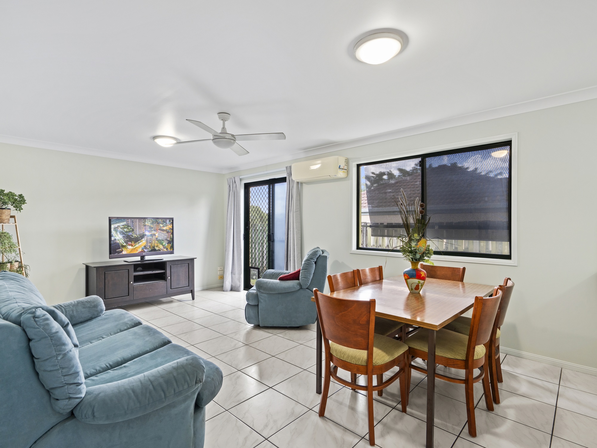 3-bedroom unit at 2 100 GREENACRE DRIVE, PARKWOOD QLD 4214, Gold Coast, Queensland