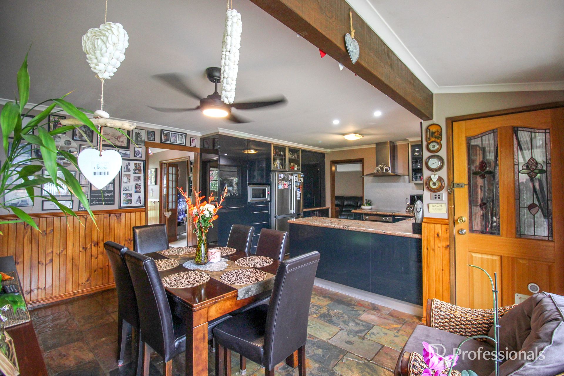 4-bedroom house at HILDALE OAKS 28 NAPIER ROAD, WON WRON VIC 3971, Wellington, Victoria