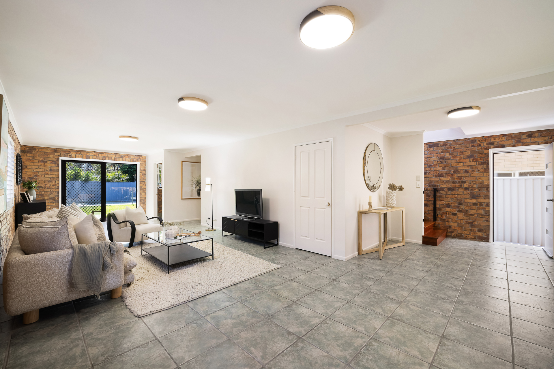 4-bedroom house at 19 Glenelg Avenue, Mermaid Beach, QLD 4218, Gold Coast, Queensland