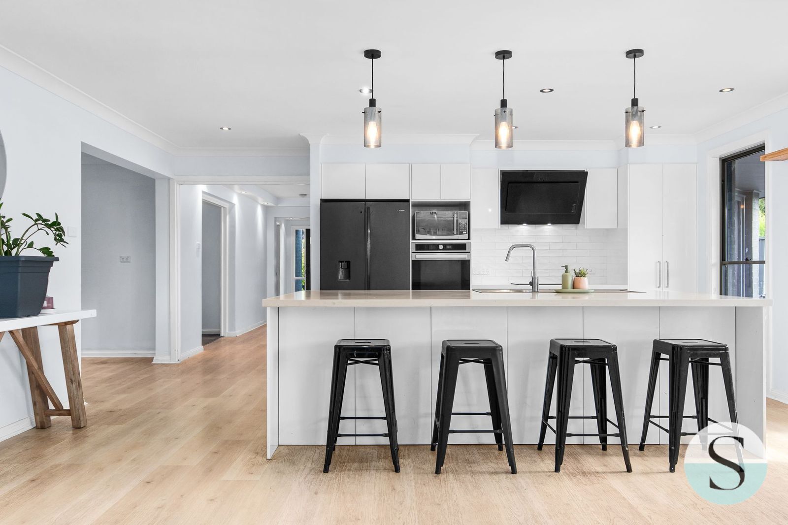 15 Macquarie Road, Morisset Park, NSW 2264 - Image 5