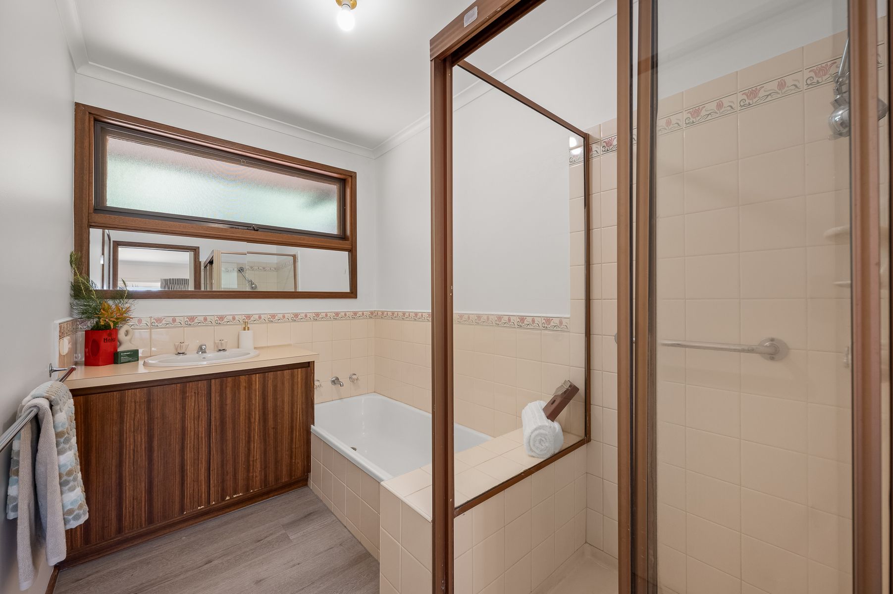 4/11-13 Saladin Avenue, Glen Waverley, VIC 3150 - Image 10