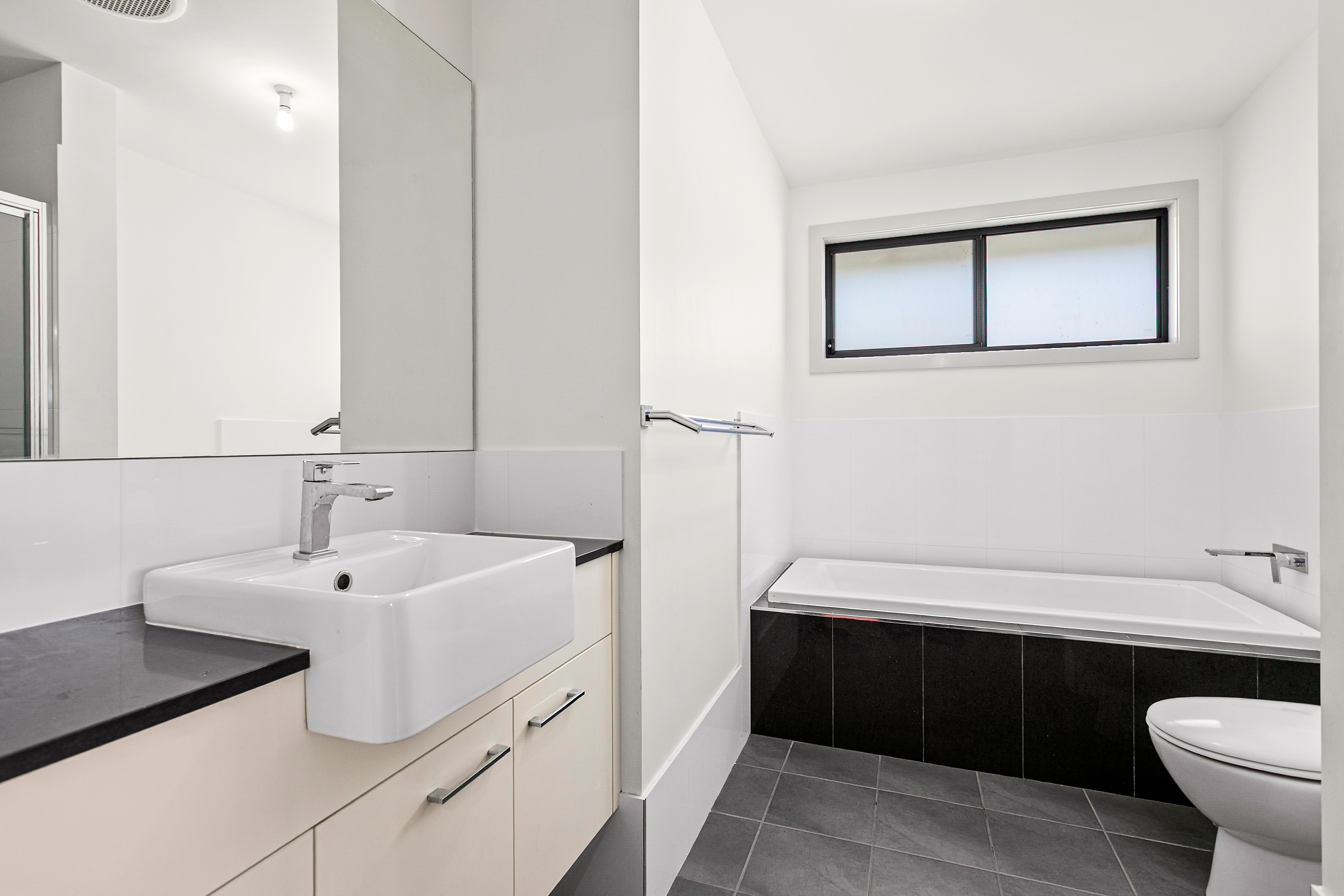 8 Headwater Place, Albion Park, NSW 2527 - Image 9