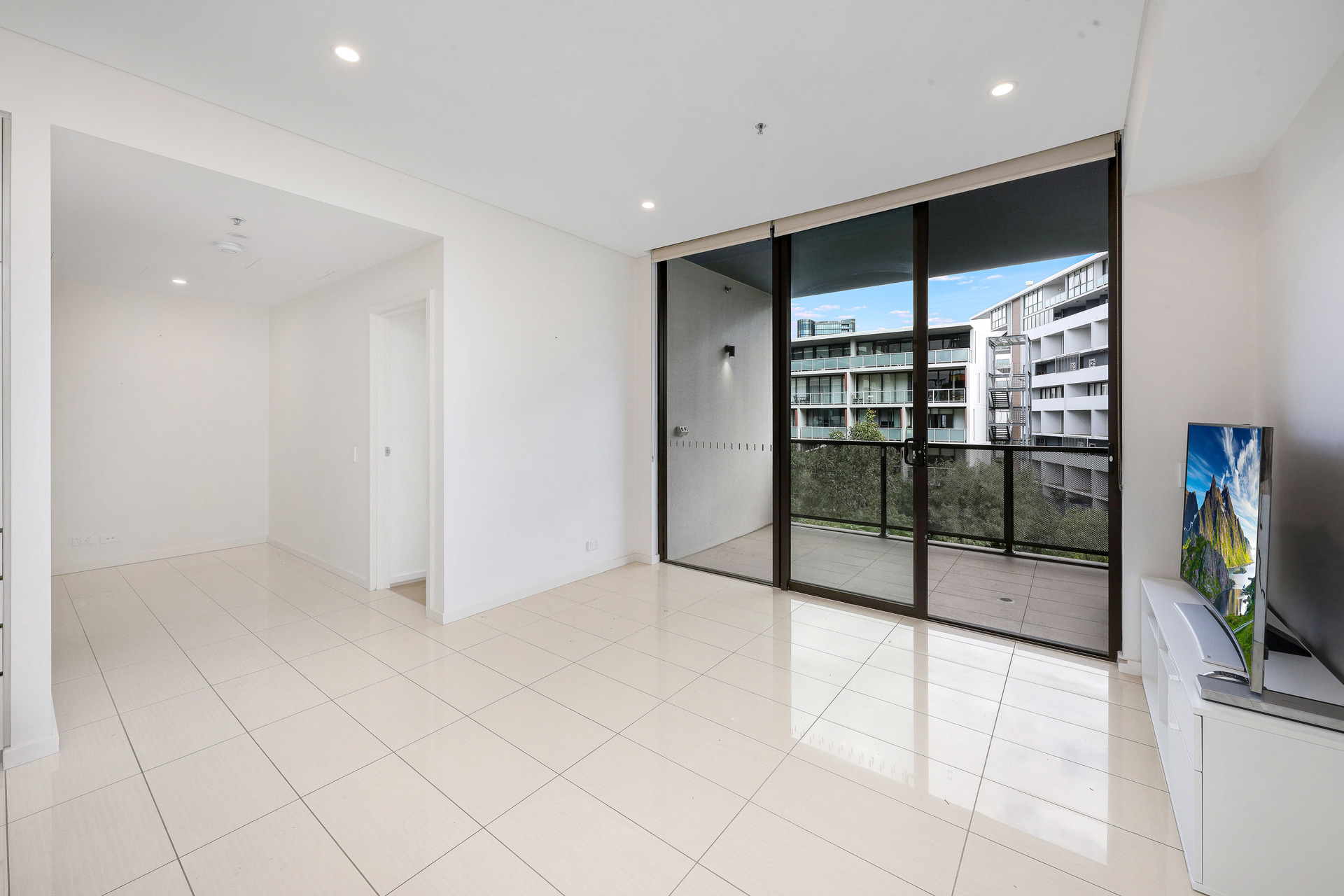 PLATINUM 432 8 VICTORIA PARK PARADE, ZETLAND NSW 2017 - Image 4
