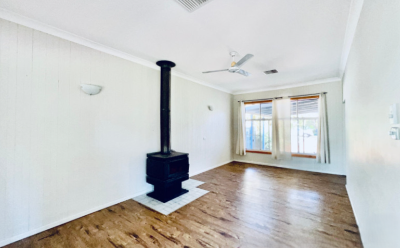 3-bedroom house at 10 Frawley Street, Warren, NSW 2824, Warren, New South Wales