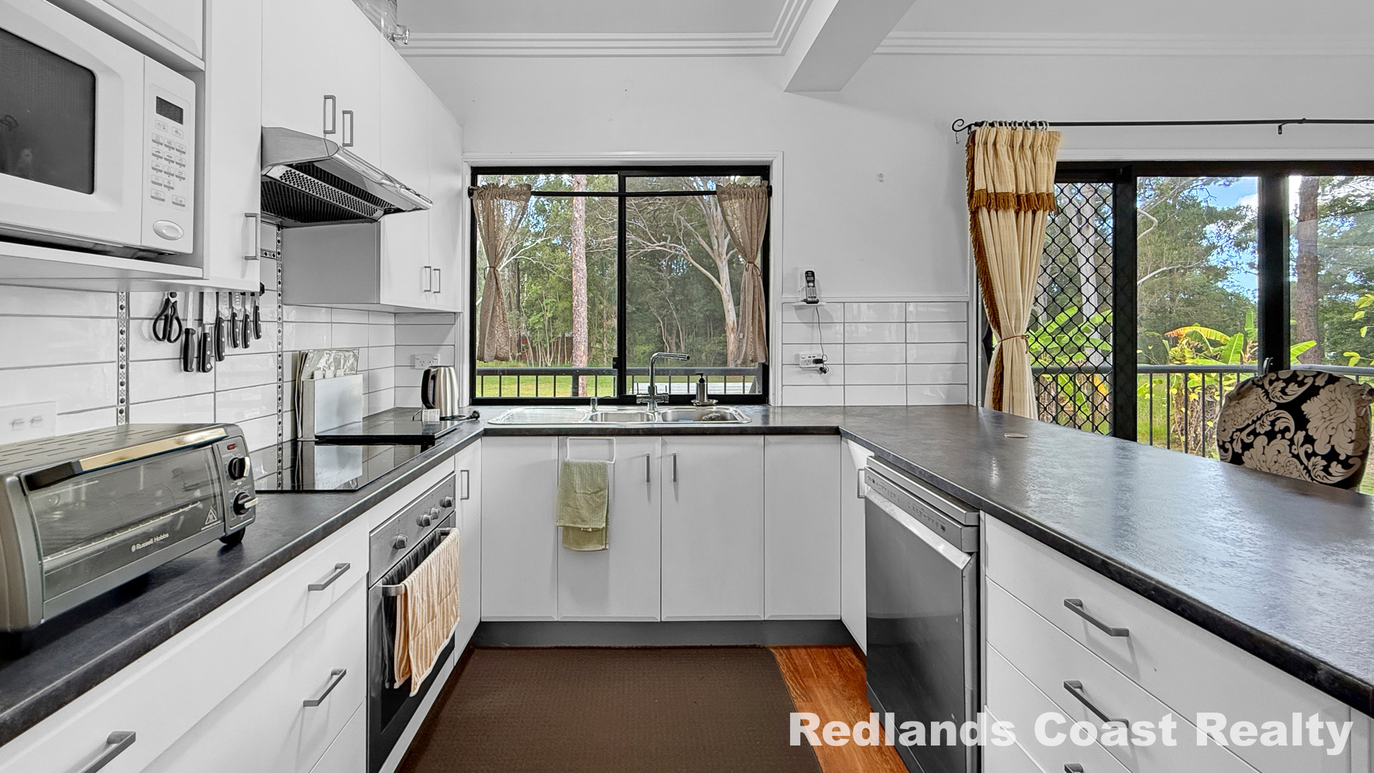 30 PAULA PARADE, Lamb Island QLD 4184 - Image 7