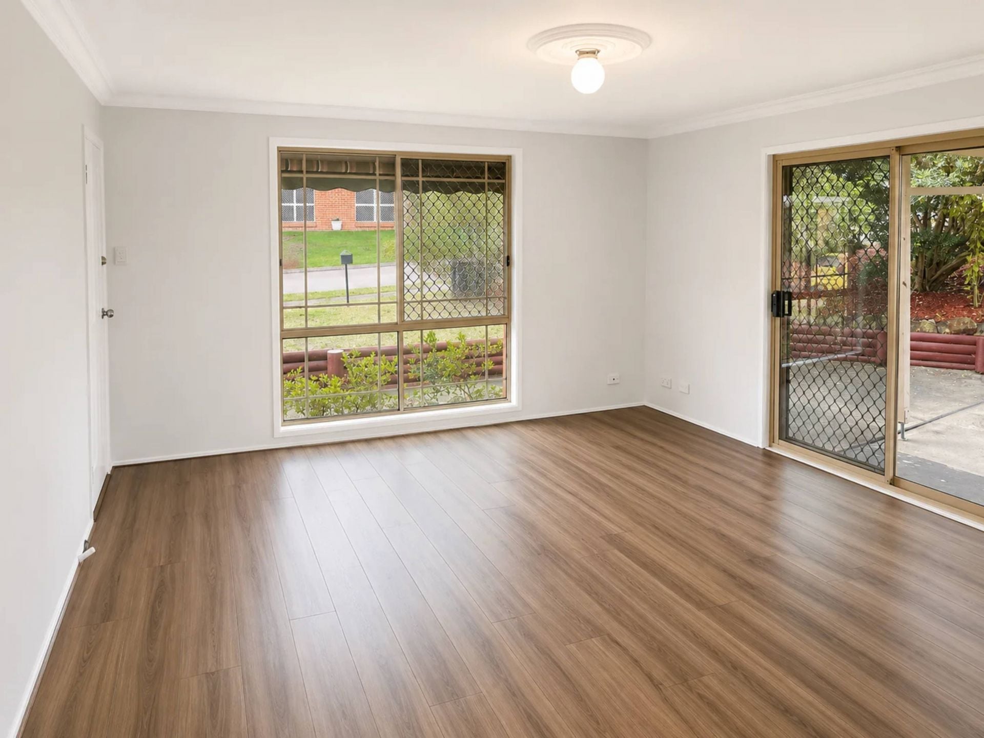 1 BLUE GUM COURT, Mount Hutton NSW 2290 - Image 4