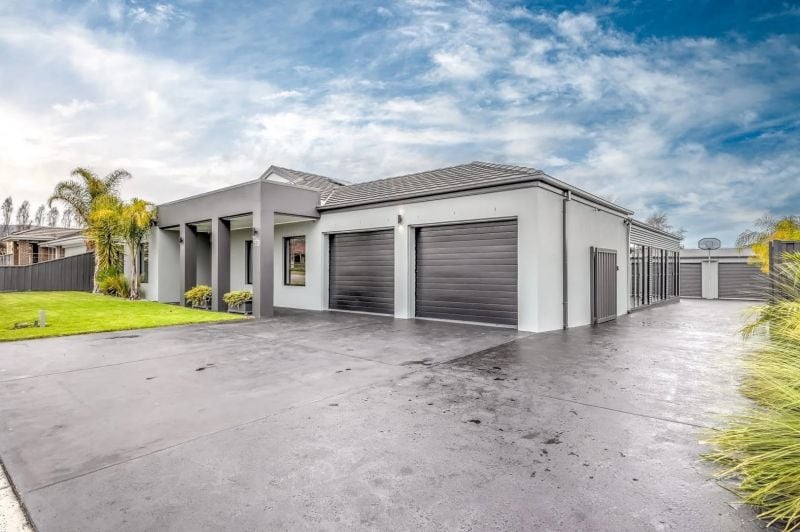 53 PARKSIDE DRIVE, Moe VIC 3825 - Image 1