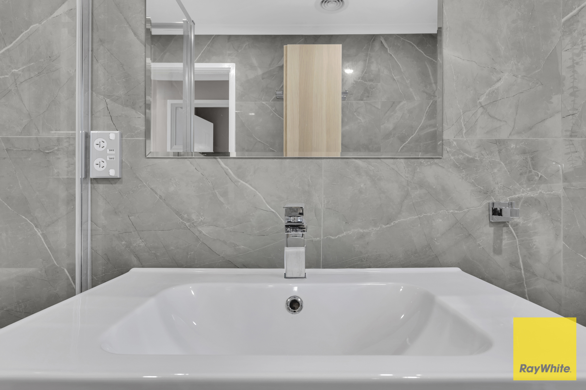 4-bedroom house at 13 SNEAD CLOSE, Hoppers Crossing VIC 3029, Wyndham, Victoria