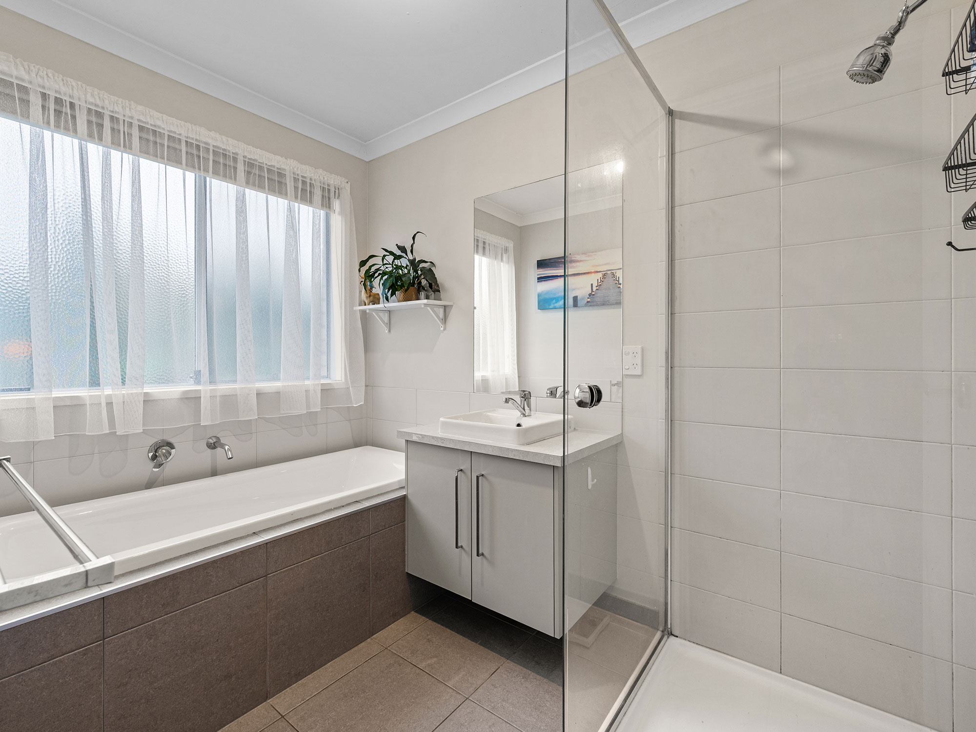 3-bedroom house at 5 LAFFAN COURT, Koroit VIC 3282, Moyne, Victoria