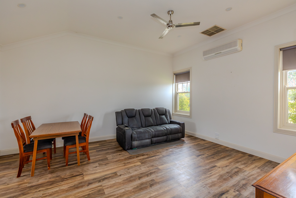 30 EMMETT STREET, Ouyen VIC 3490 - Image 3