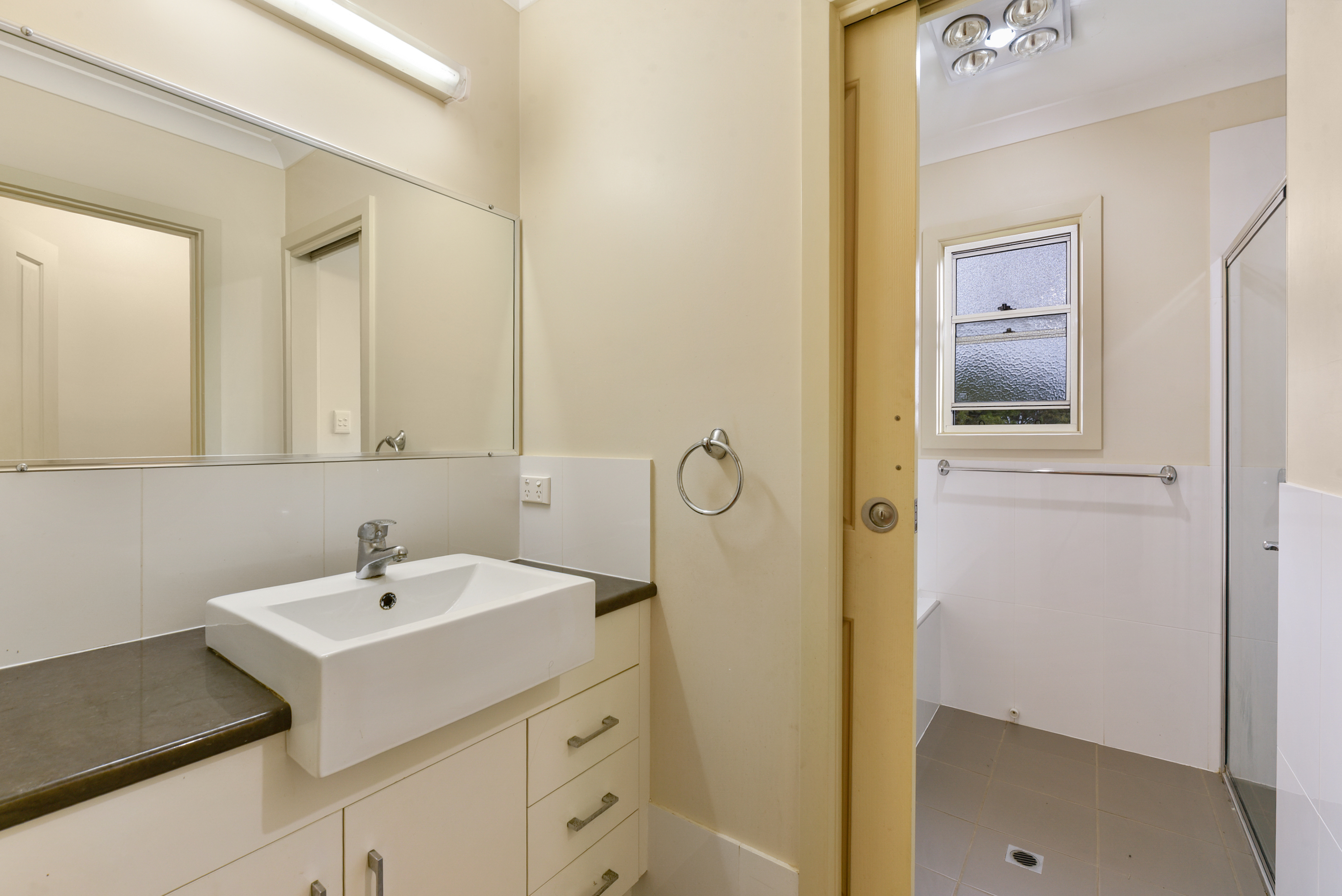 4-bedroom house at 61 Main Road, Robe, SA 5276, Robe, South Australia