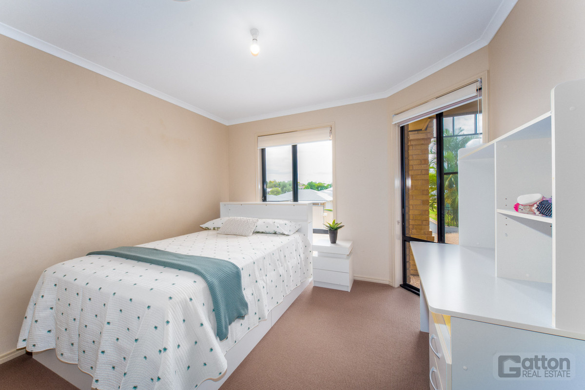 5-bedroom house at 56 Highview Avenue, Gatton, QLD 4343, Lockyer Valley, Queensland