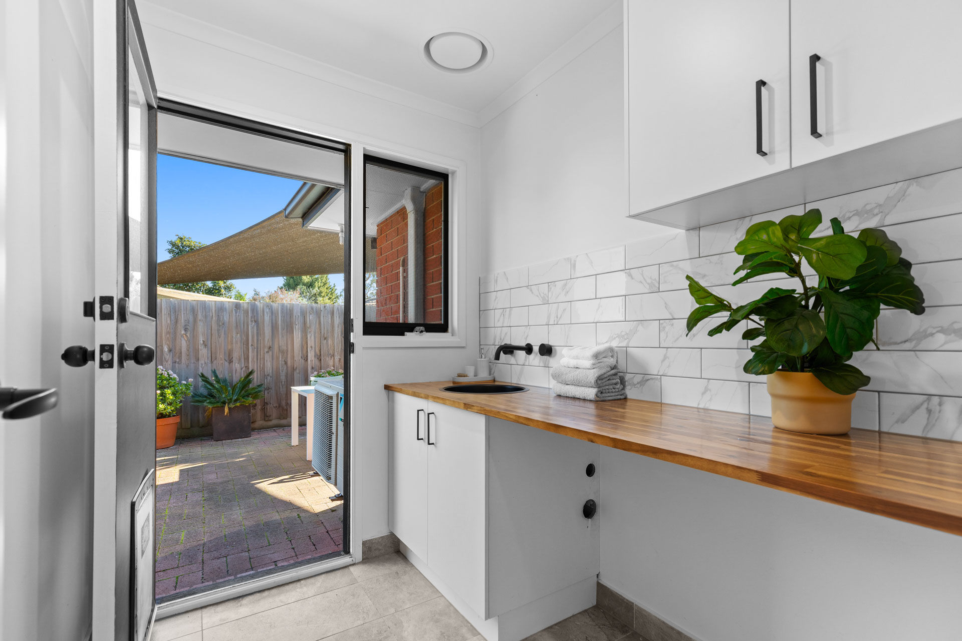 4-bedroom house at 10 Bluegrass Walk, Frankston, VIC 3199, Frankston, Victoria
