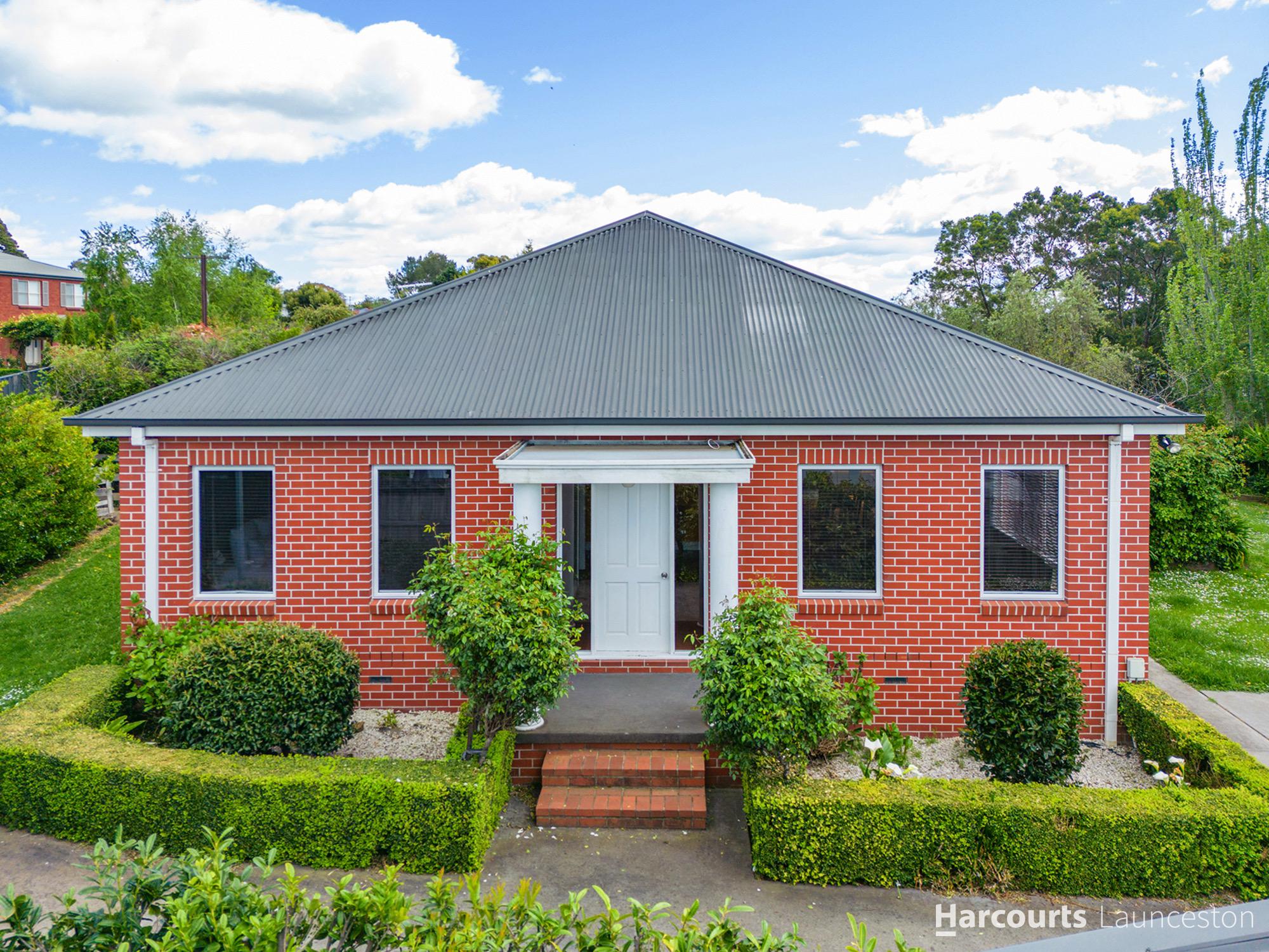 2/114 Peel Street West, West Launceston, Tas, 7250 - Image 1