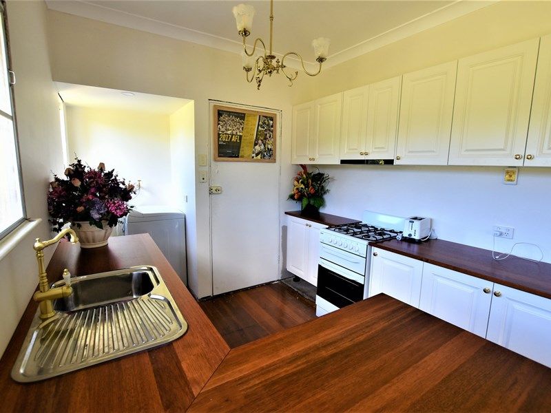 7 Wakehill Road, Russell Island QLD 4184 - Image 4