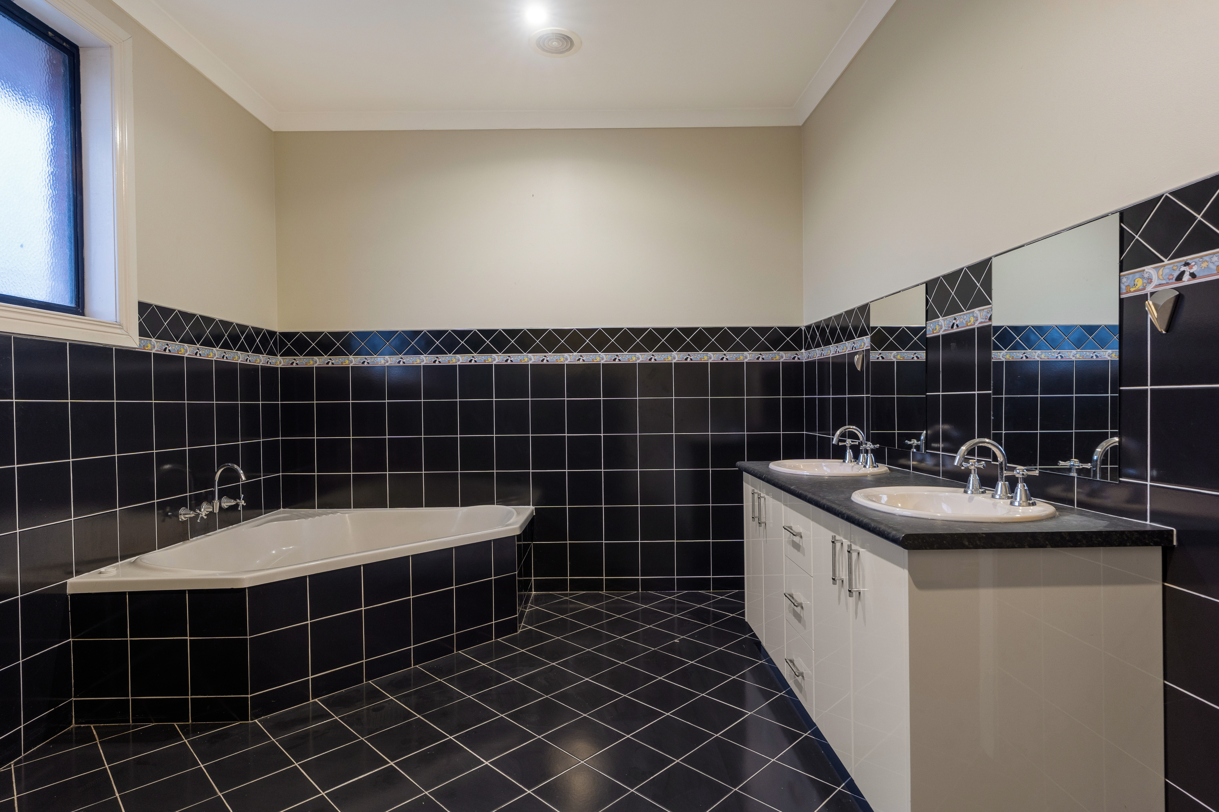 4-bedroom house at 8 ORION WAY, Roxburgh Park VIC 3064, Hume, Victoria