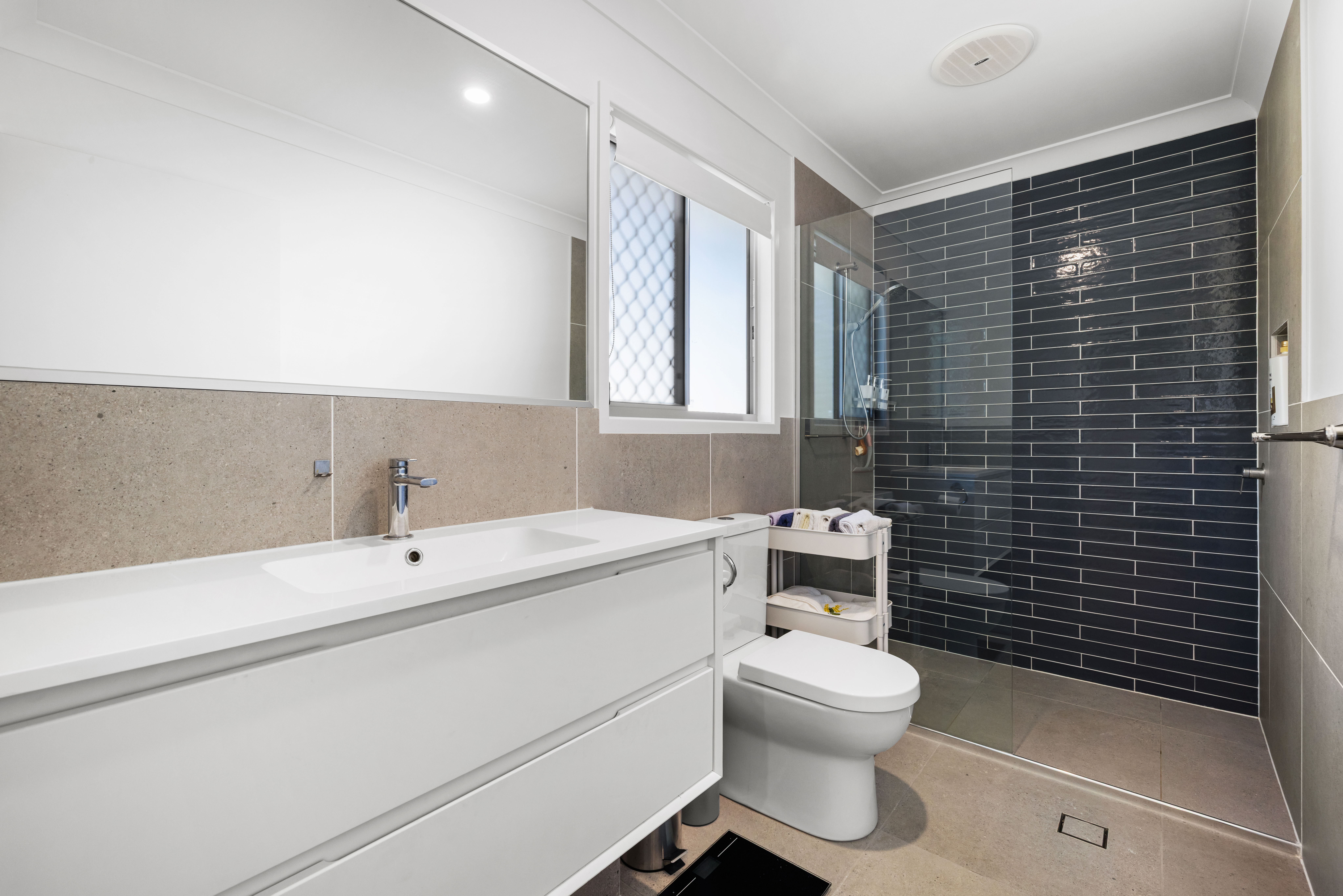 3-bedroom unit at 81/14 Cavill Place, Runcorn, QLD 4113, Brisbane, Queensland