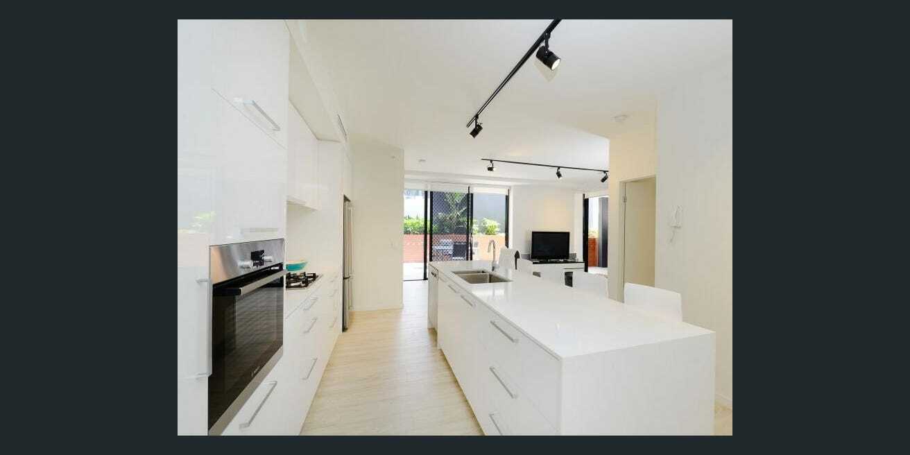 9 Edmondstone St, South Brisbane, Qld, 4101 - Image 2