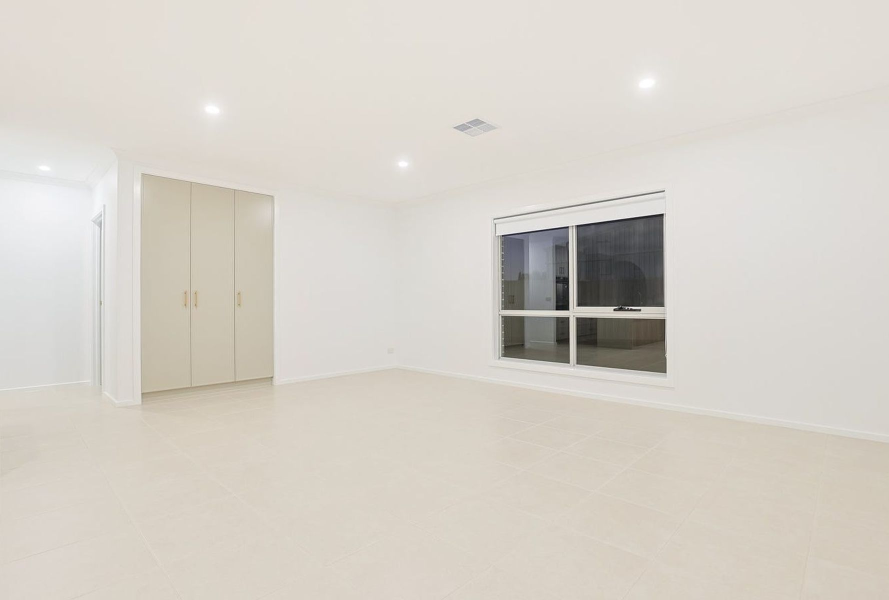 3-bedroom house at 9 Cook Drive, Red Cliffs, VIC 3496, Mildura, Victoria