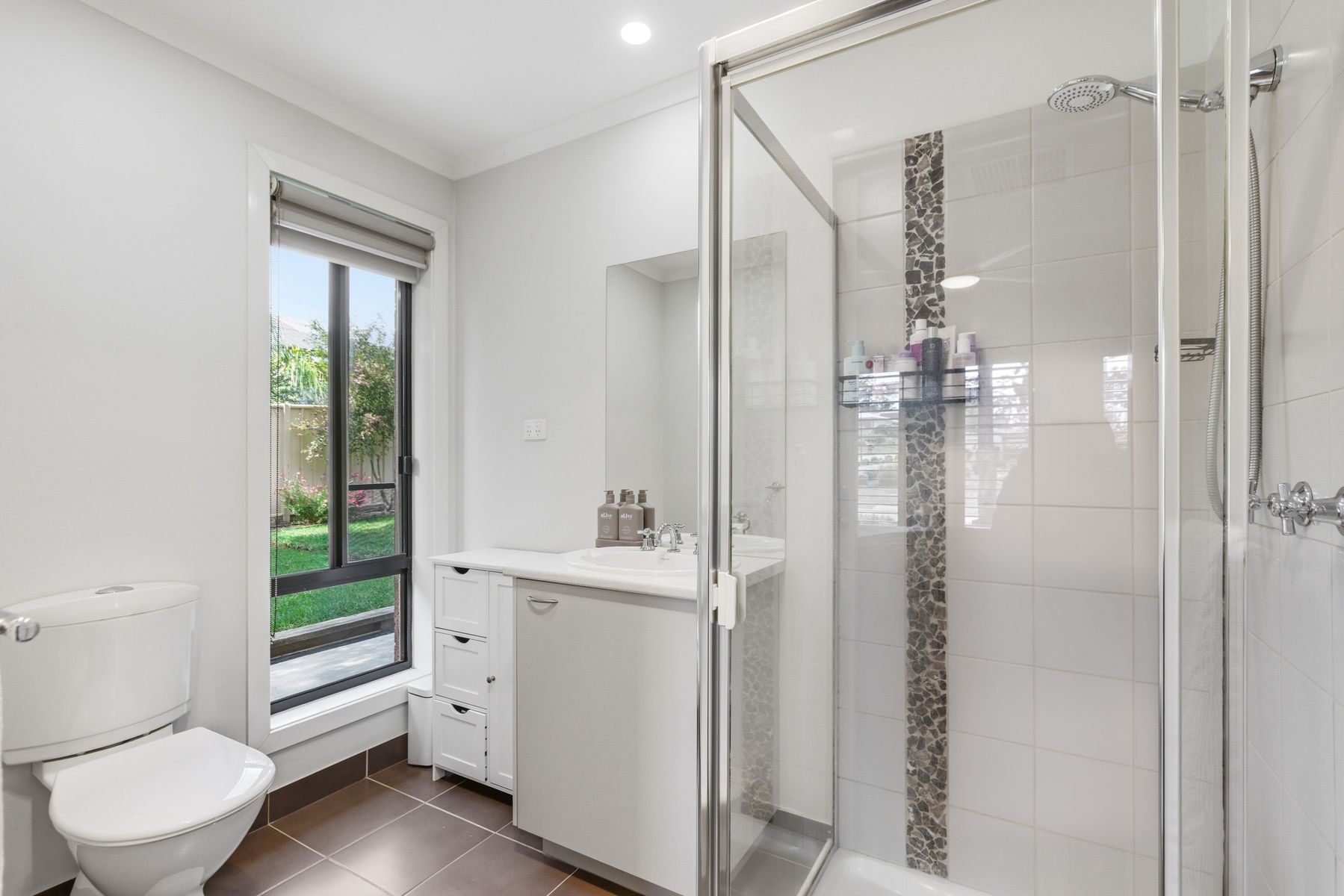 74 PIONEER DRIVE, Maiden Gully VIC 3551 - Image 8