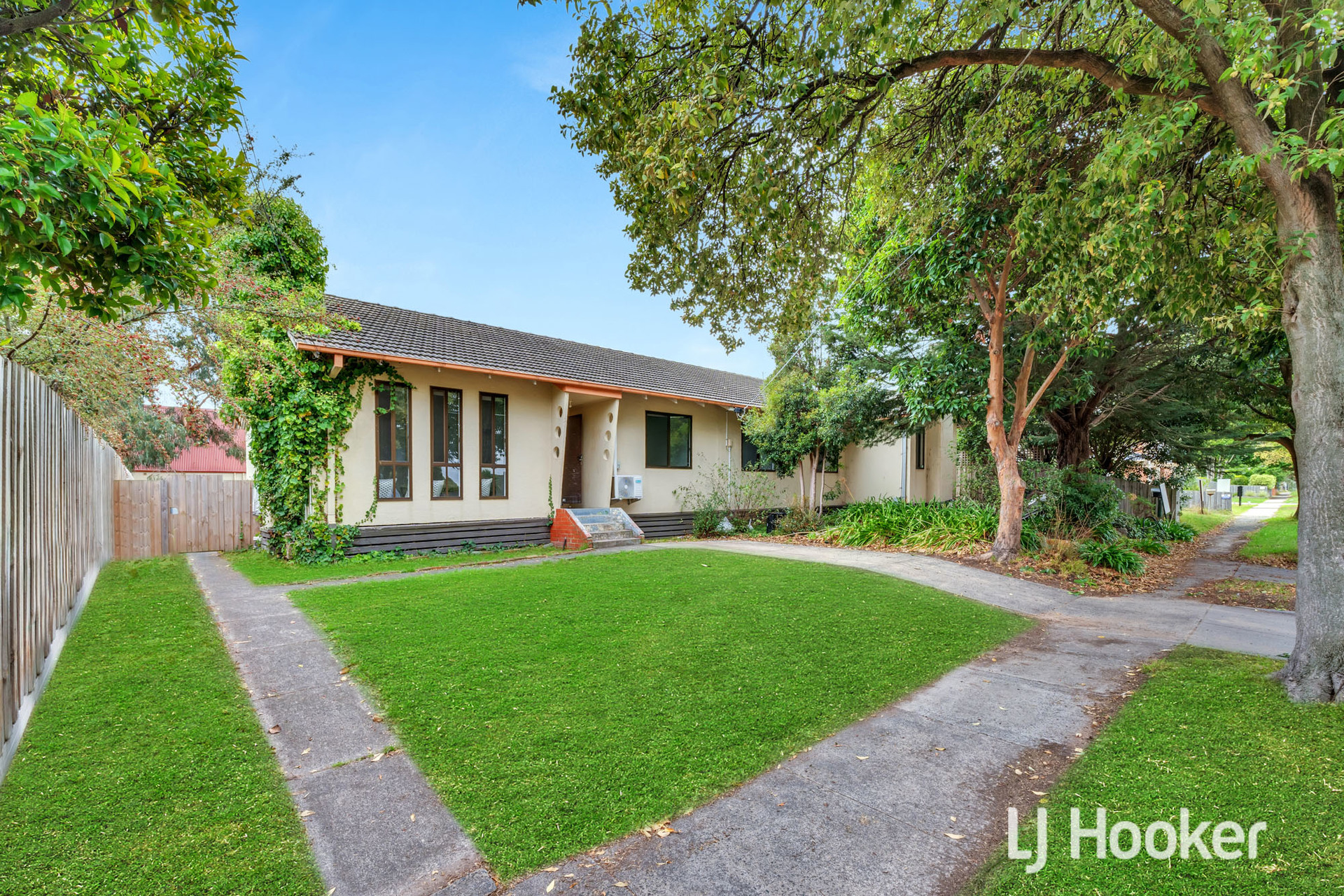 5-bedroom house at 11-13 Jesson Crescent, Dandenong, Vic, 3175, Greater Dandenong, Victoria