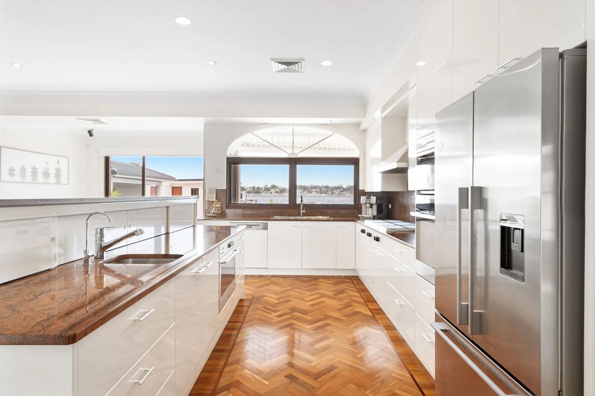 6-bedroom house at 14 Beach Street, Blakehurst, NSW 2221, Georges River, New South Wales