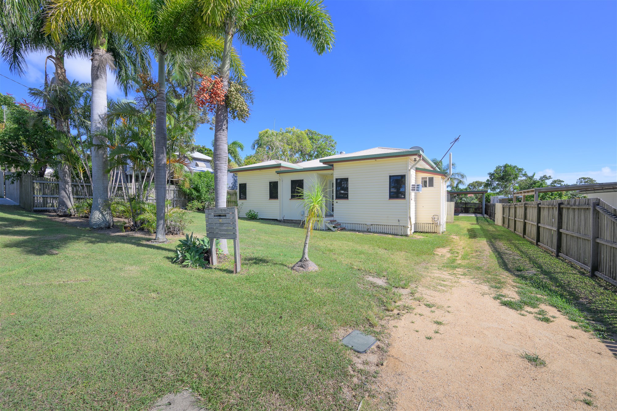 16 ROBERTS STREET, South Gladstone QLD 4680 - Image 1